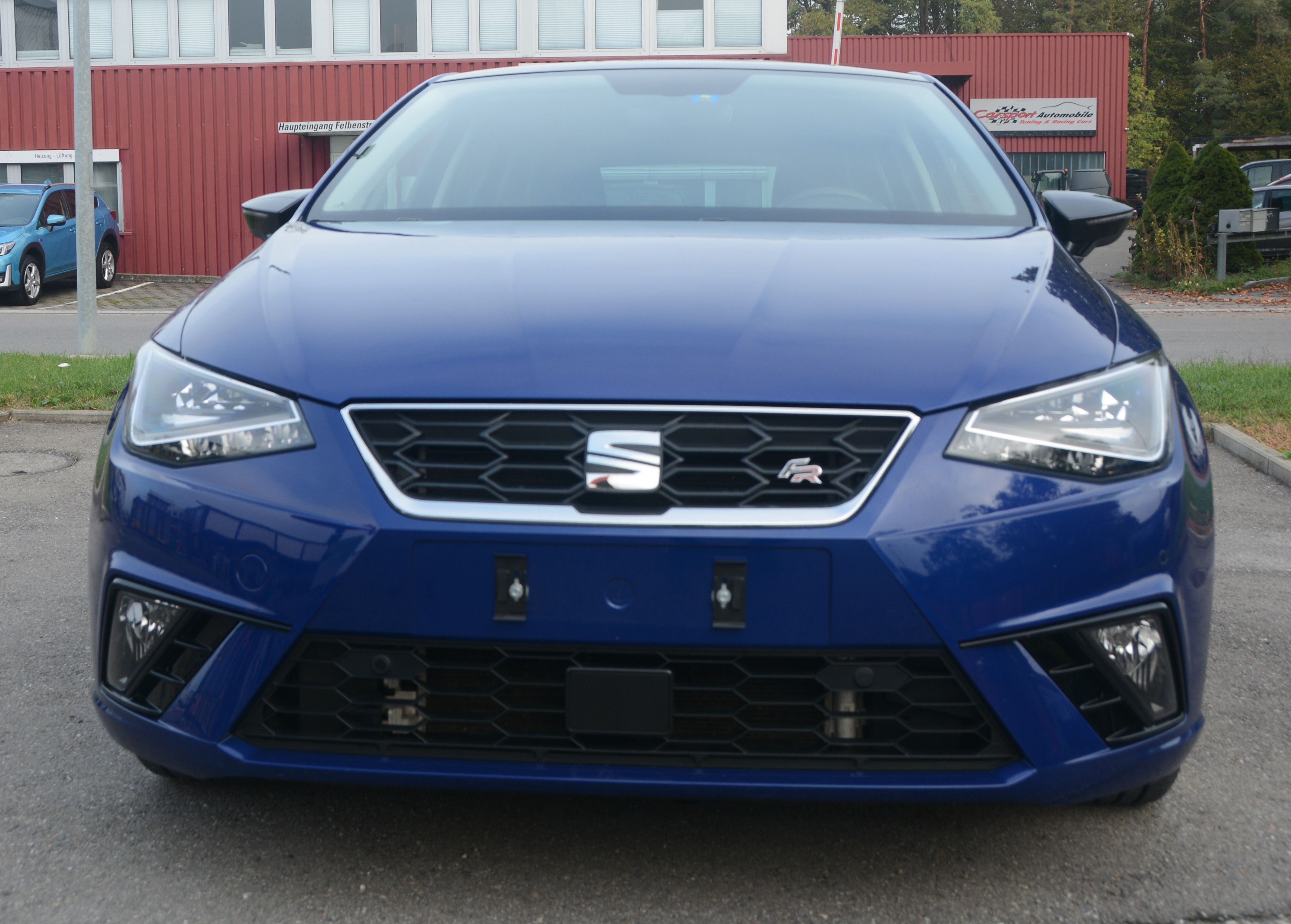 Car photo