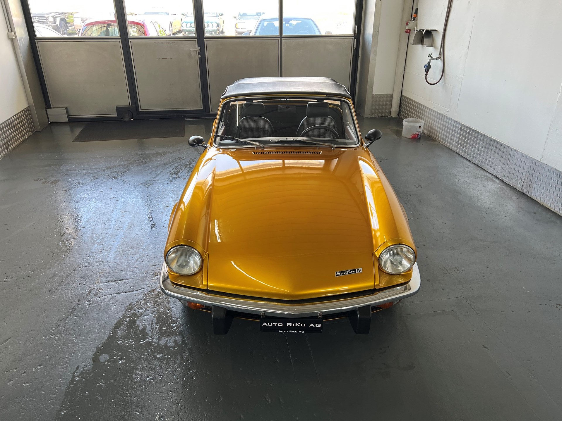 TRIUMPH Spitfire 1500-image-4