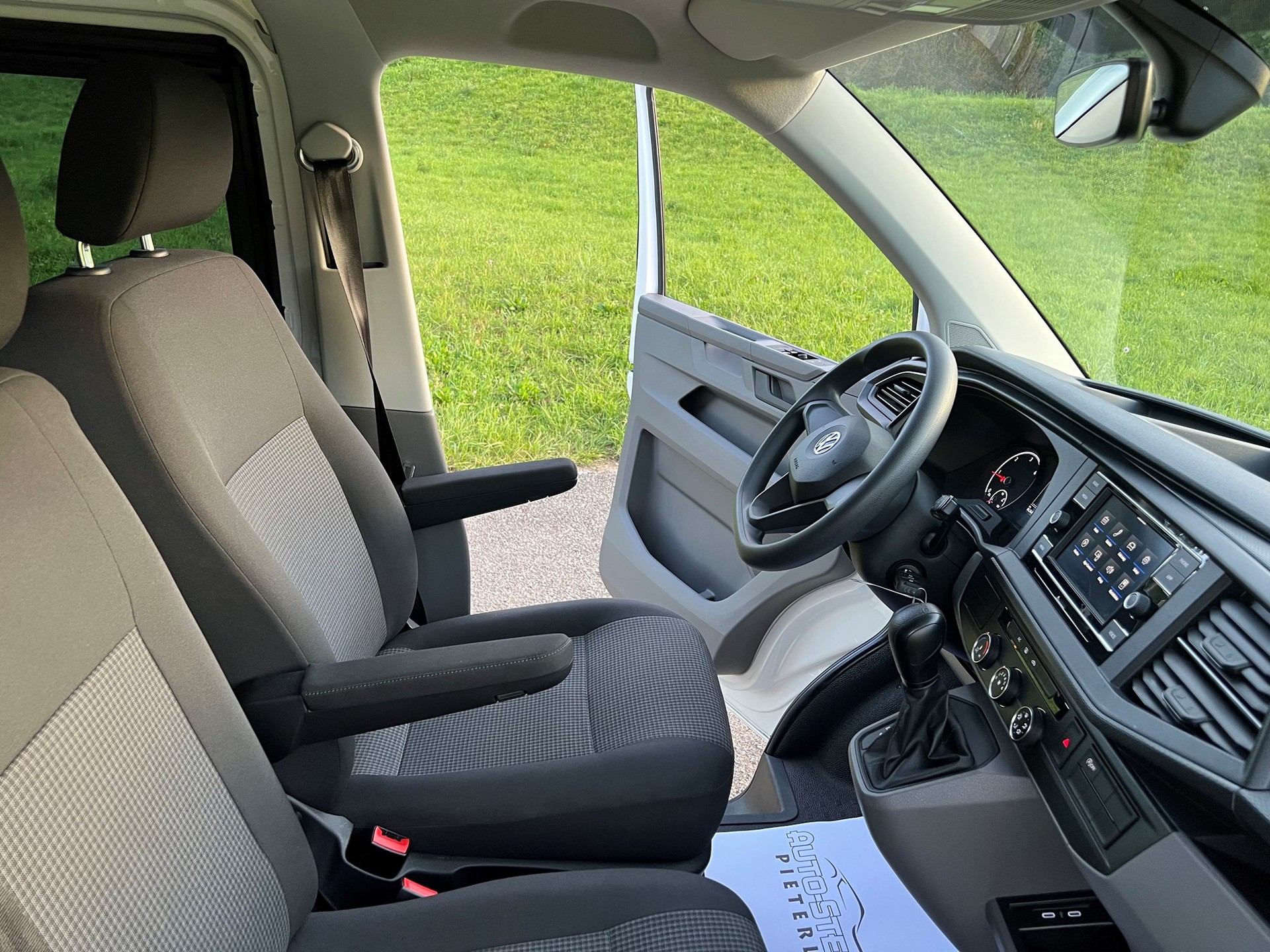 VW T6.1 BUS 9 PLÄTZER "EDITION SPORT" MIT DSG AUTOMAT. CH WAGEN. 2.0 TDI. LEASING 399.--image-19