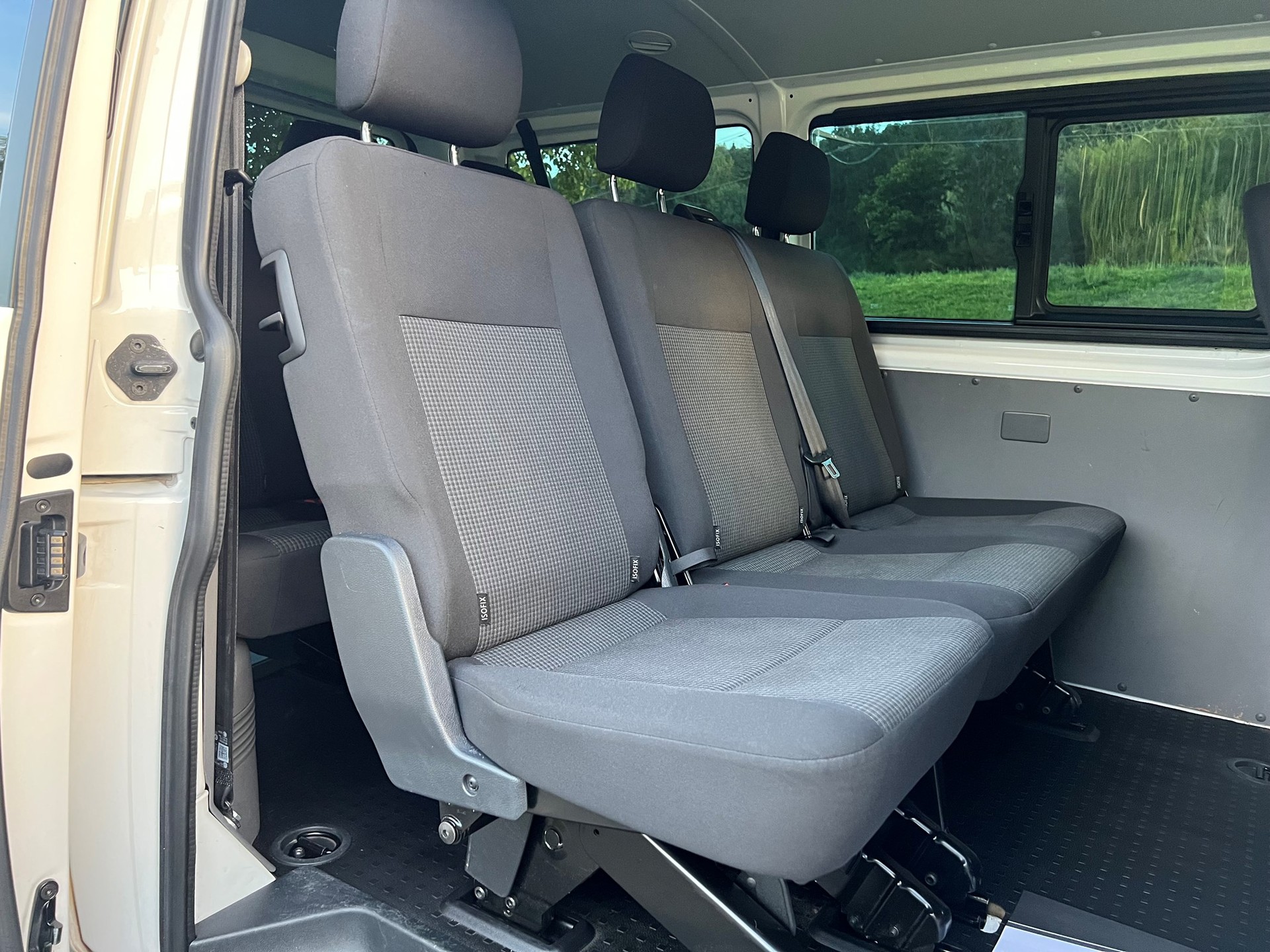 VW T6.1 BUS 9 PLÄTZER "EDITION SPORT" MIT DSG AUTOMAT. CH WAGEN. 2.0 TDI. LEASING 399.--image-10