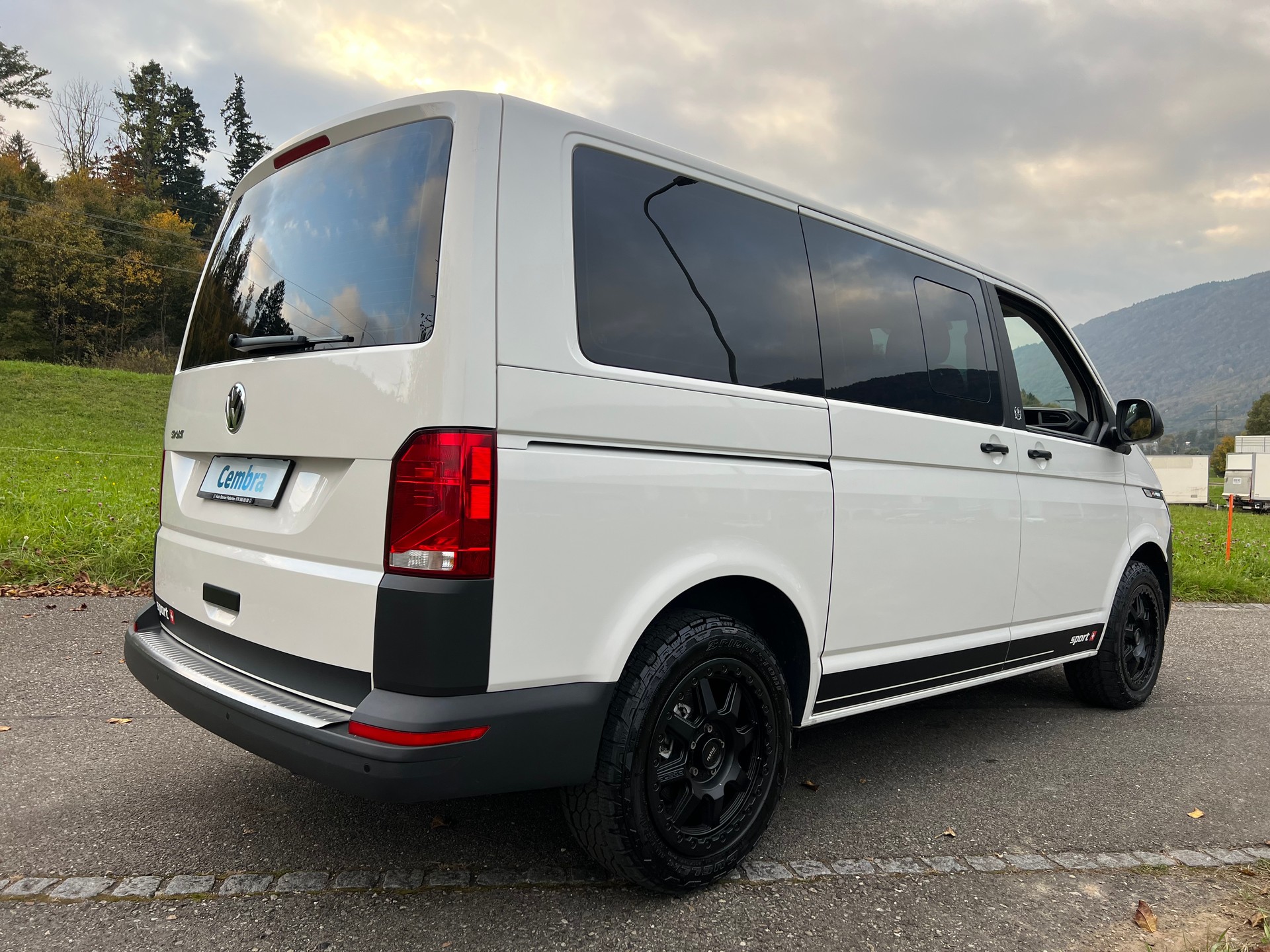 VW T6.1 BUS 9 PLÄTZER "EDITION SPORT" MIT DSG AUTOMAT. CH WAGEN. 2.0 TDI. LEASING 399.--image-28