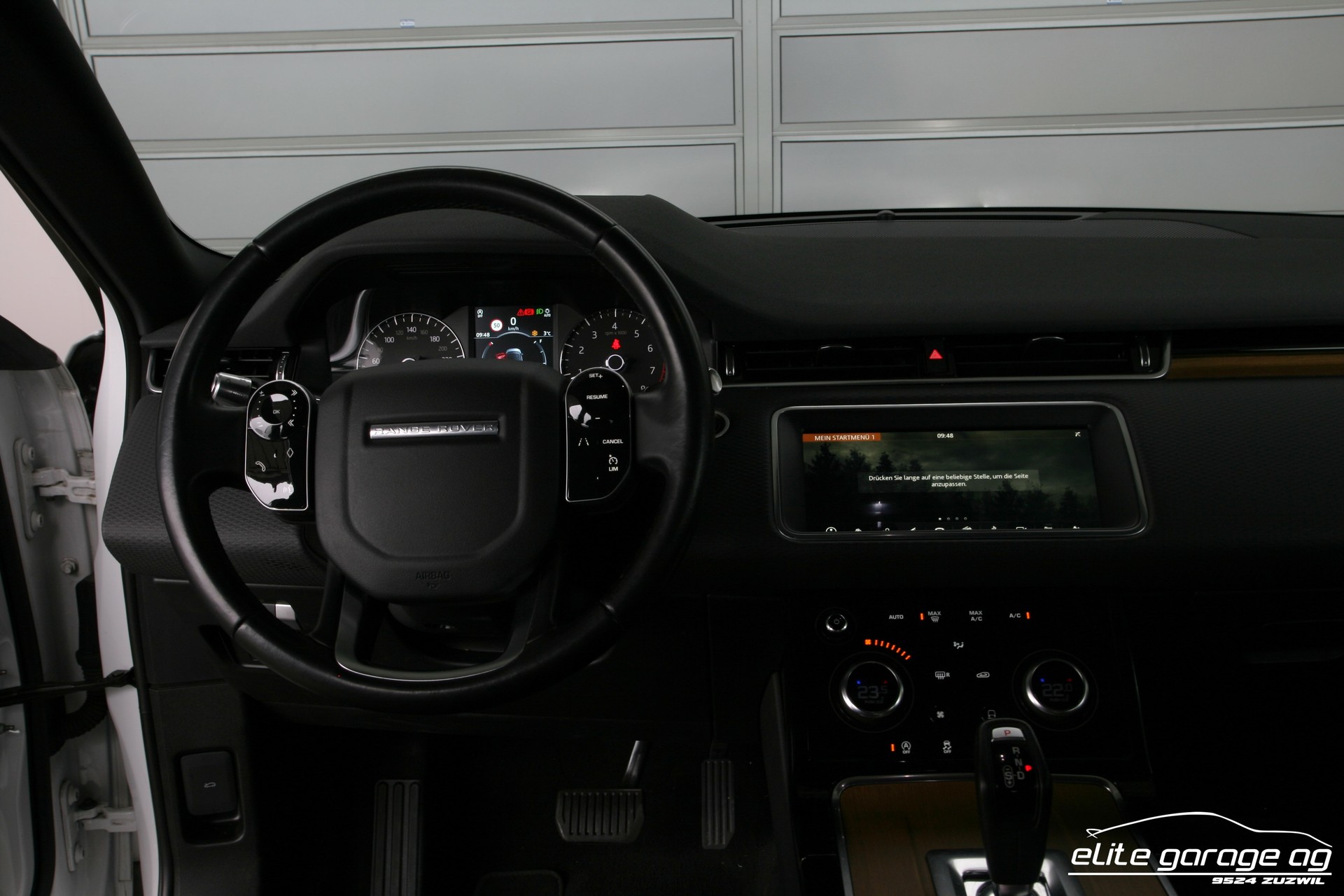 LAND ROVER Range Rover Evoque P 300 S AT9-image-14