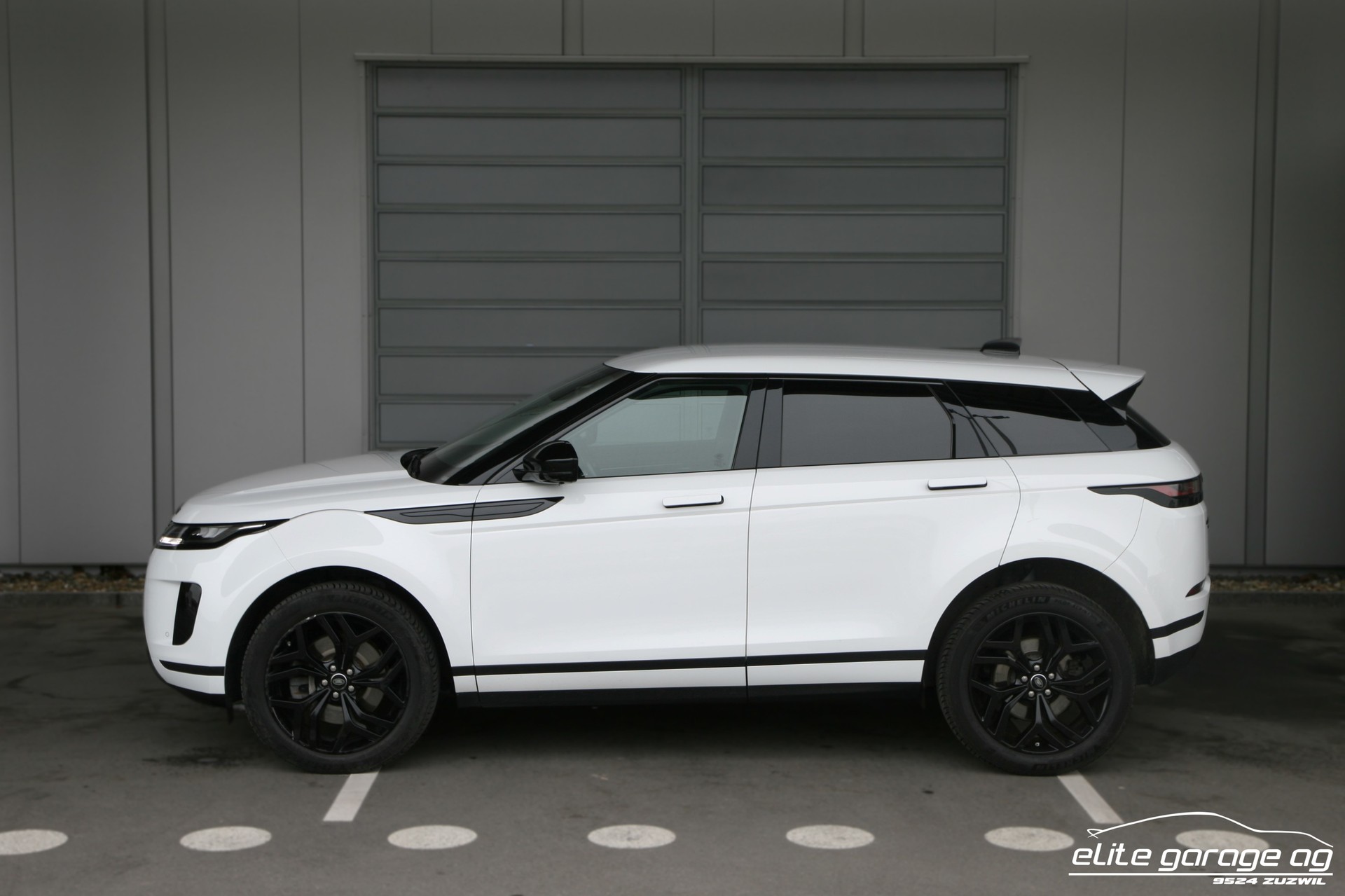 LAND ROVER Range Rover Evoque P 300 S AT9-image-1