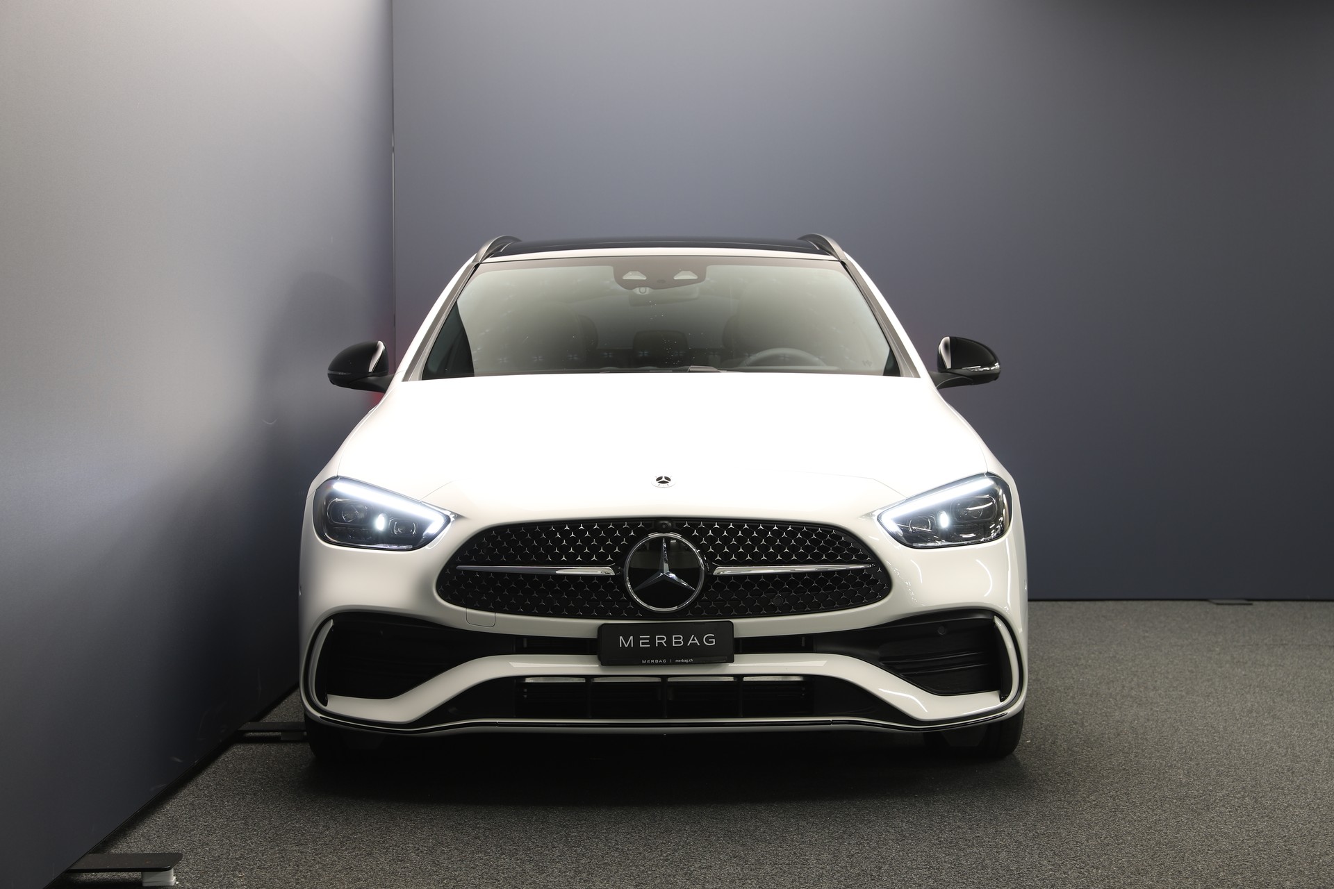 MERCEDES-BENZ C 220 d T 4 Matic Swiss Star-image-2