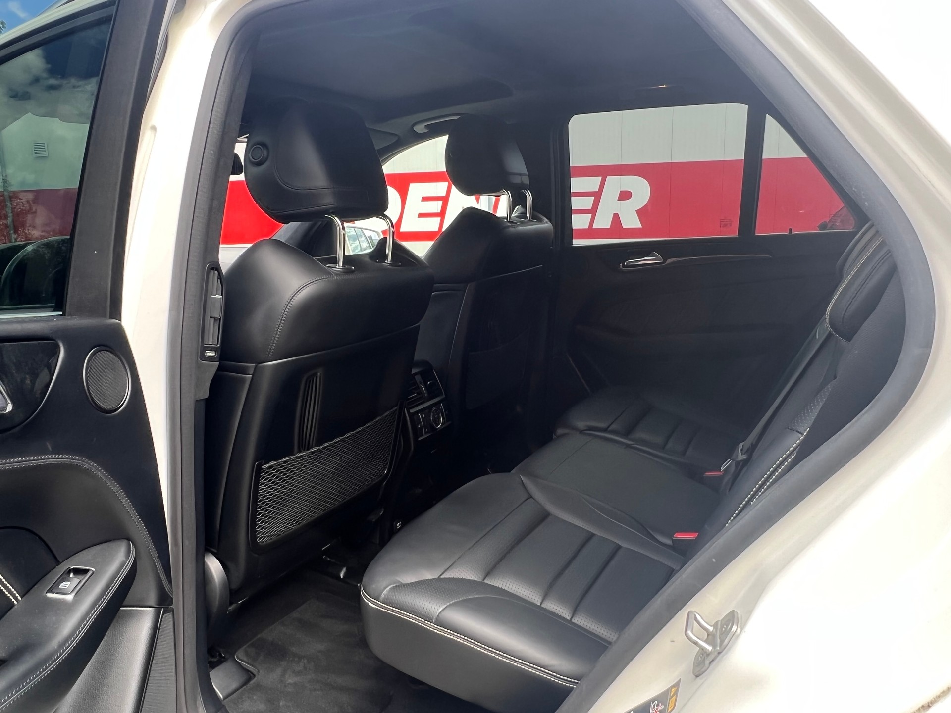 MERCEDES-BENZ ML 63 AMG Executive 4Matic Speedshift-image-9