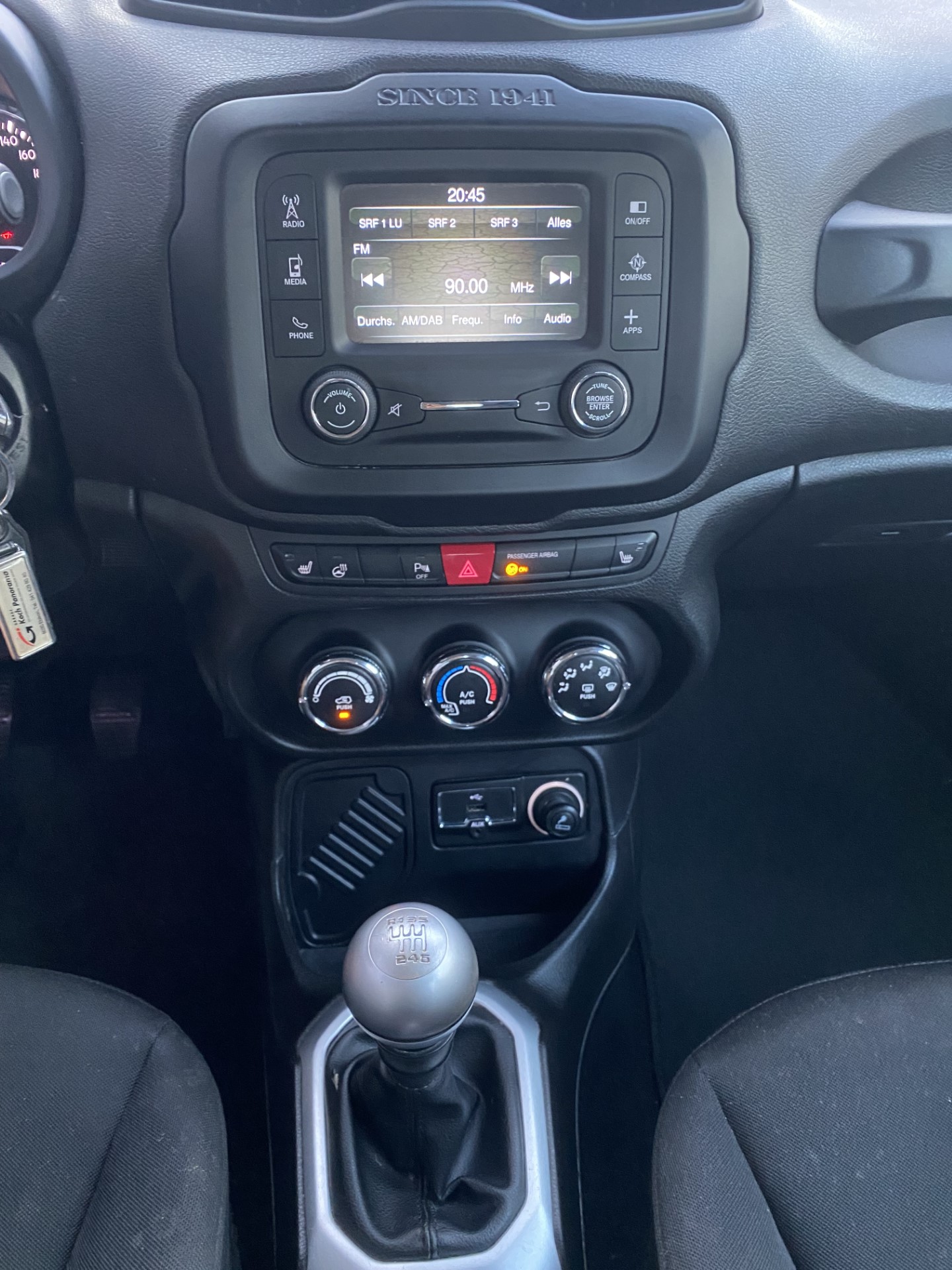 JEEP Renegade 1.4 Turbo Limited-image-12