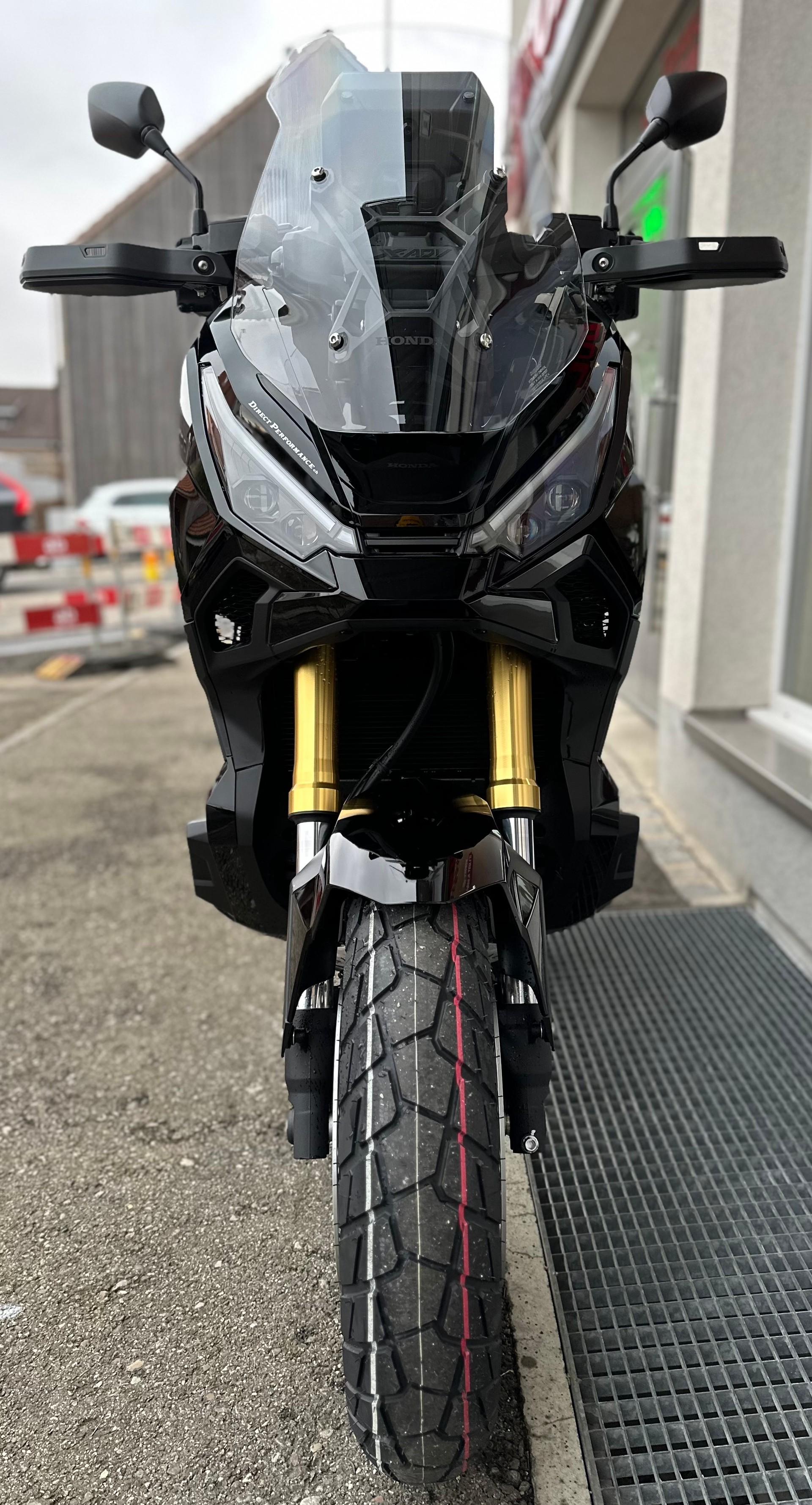 HONDA X-ADV 750 - TFT Konnektivität-showroom-element-1