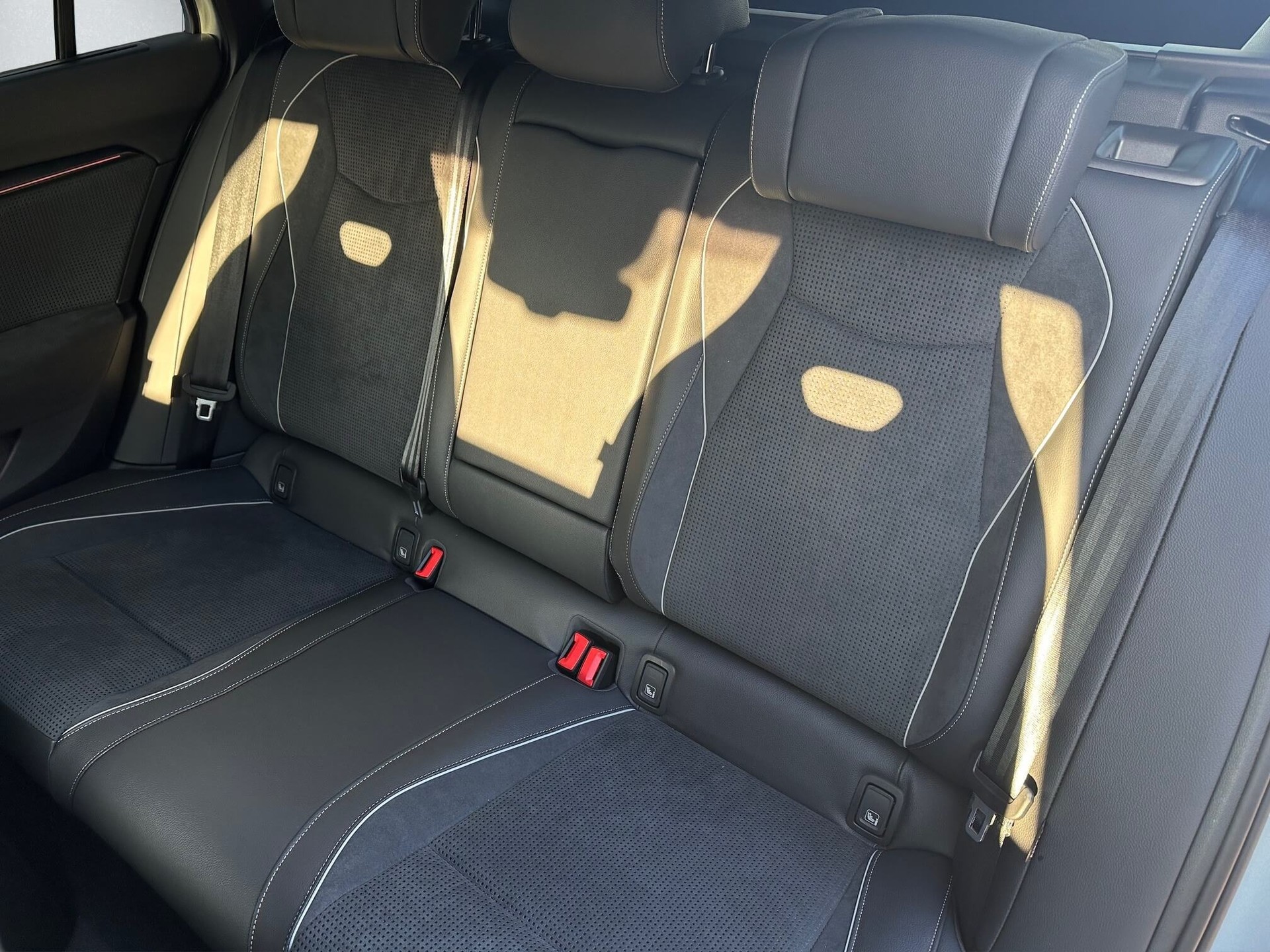 SKODA Superb Combi 2.0 TSI Sportline 4x4 DSG-image-5