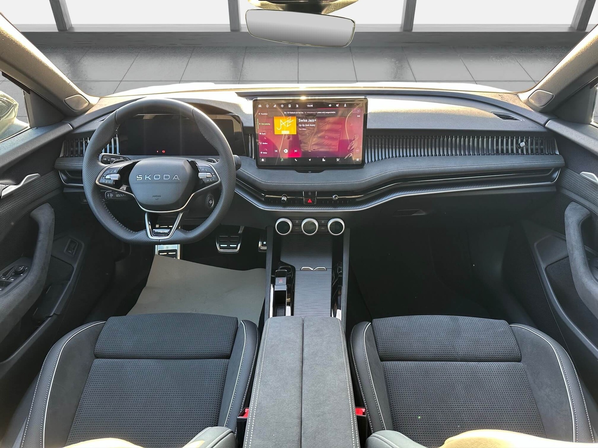 SKODA Superb Combi 2.0 TSI Sportline 4x4 DSG-image-6