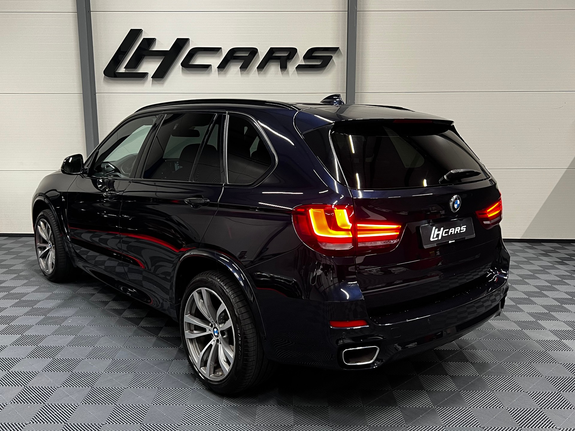 BMW X5 40d xDrive SAG M-Sport-image-2