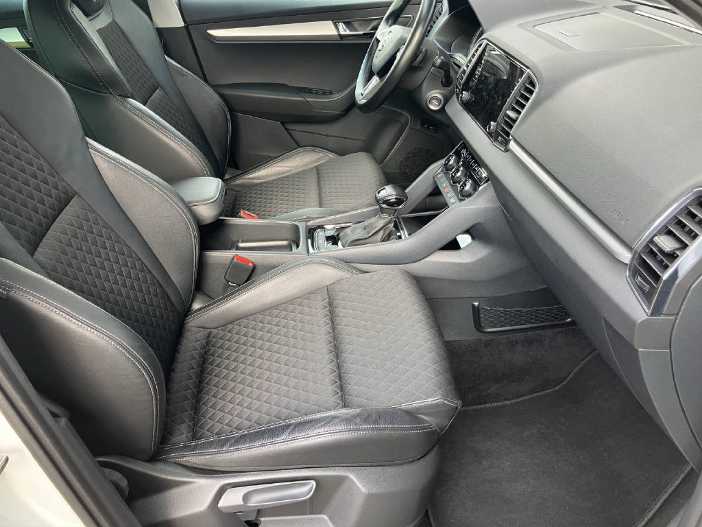 SKODA Karoq 1.6 TDI Smile DSG-image-13