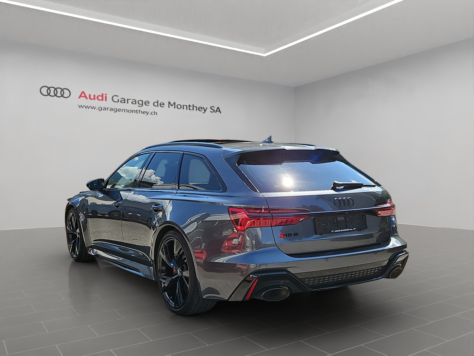 AUDI RS6 Avant 4.0 TFSI V8 quattro-image-3