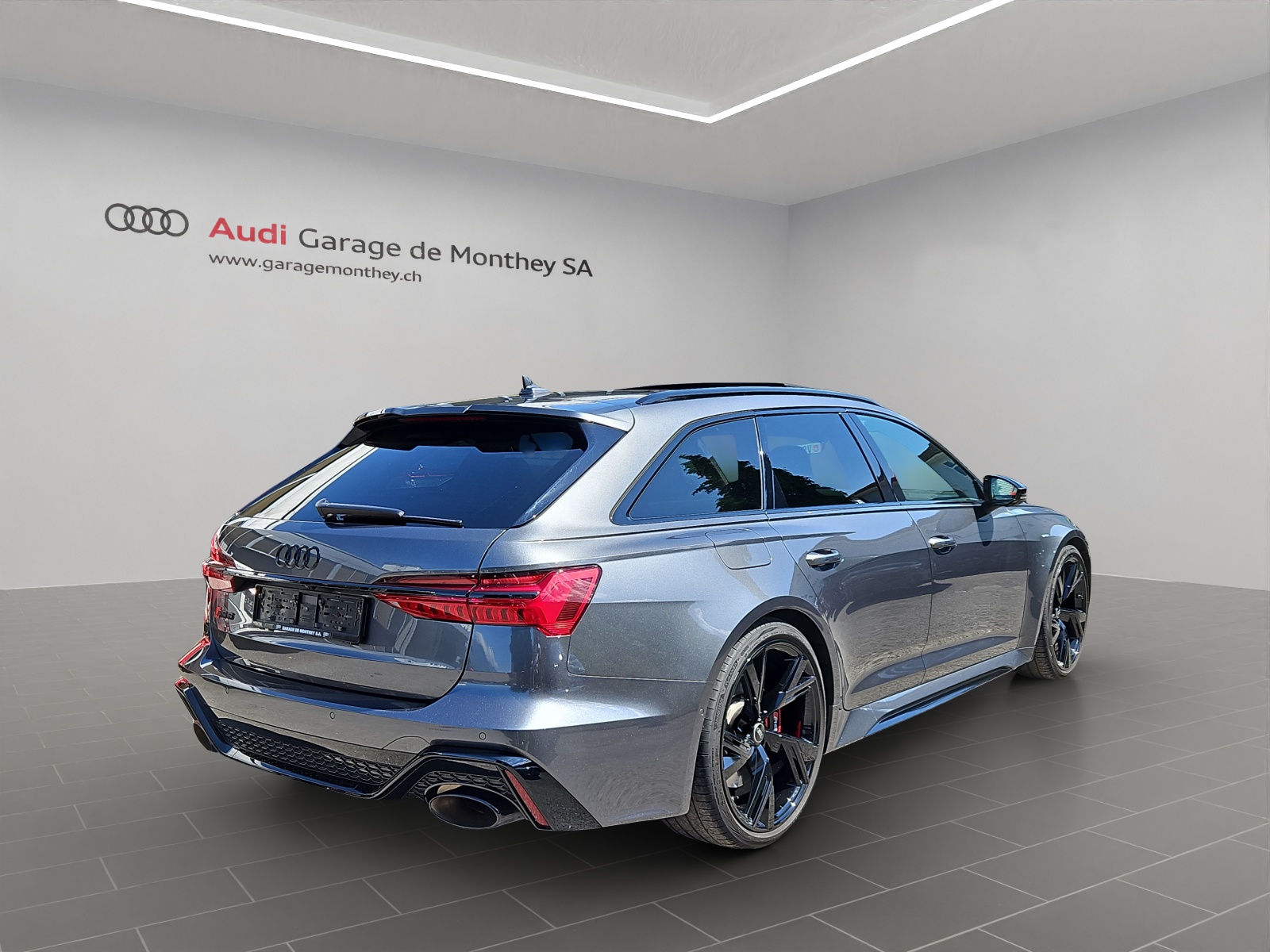 AUDI RS6 Avant 4.0 TFSI V8 quattro-image-2