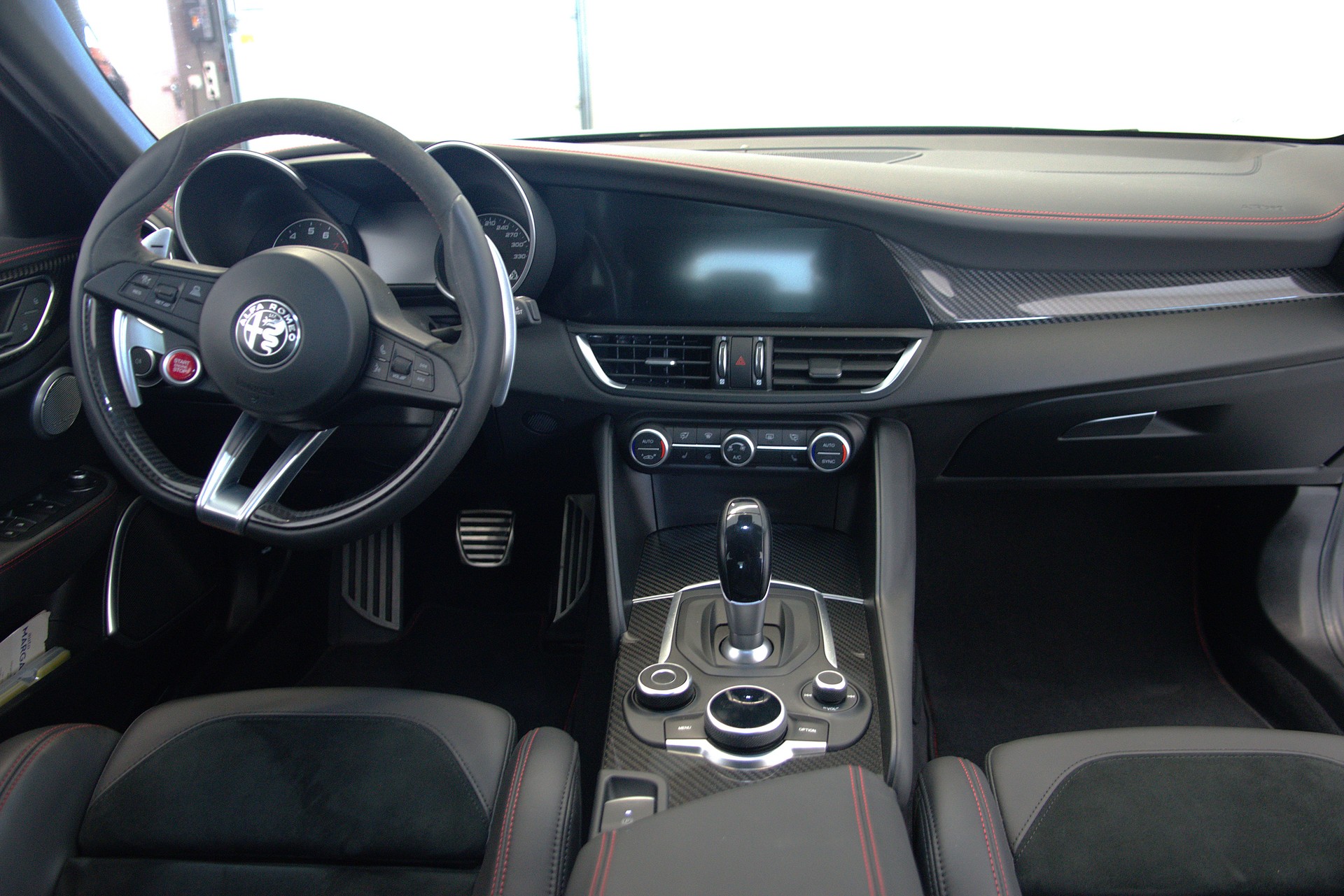 ALFA ROMEO Giulia 2.9 V6 Quadrifoglio Automatic-image-11