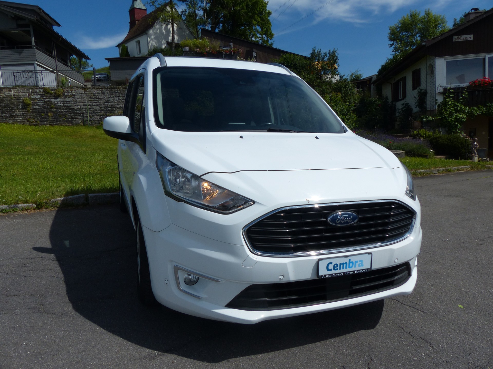 FORD Tourneo Connect 1.5 EcoBlue Trend Automat-image-1