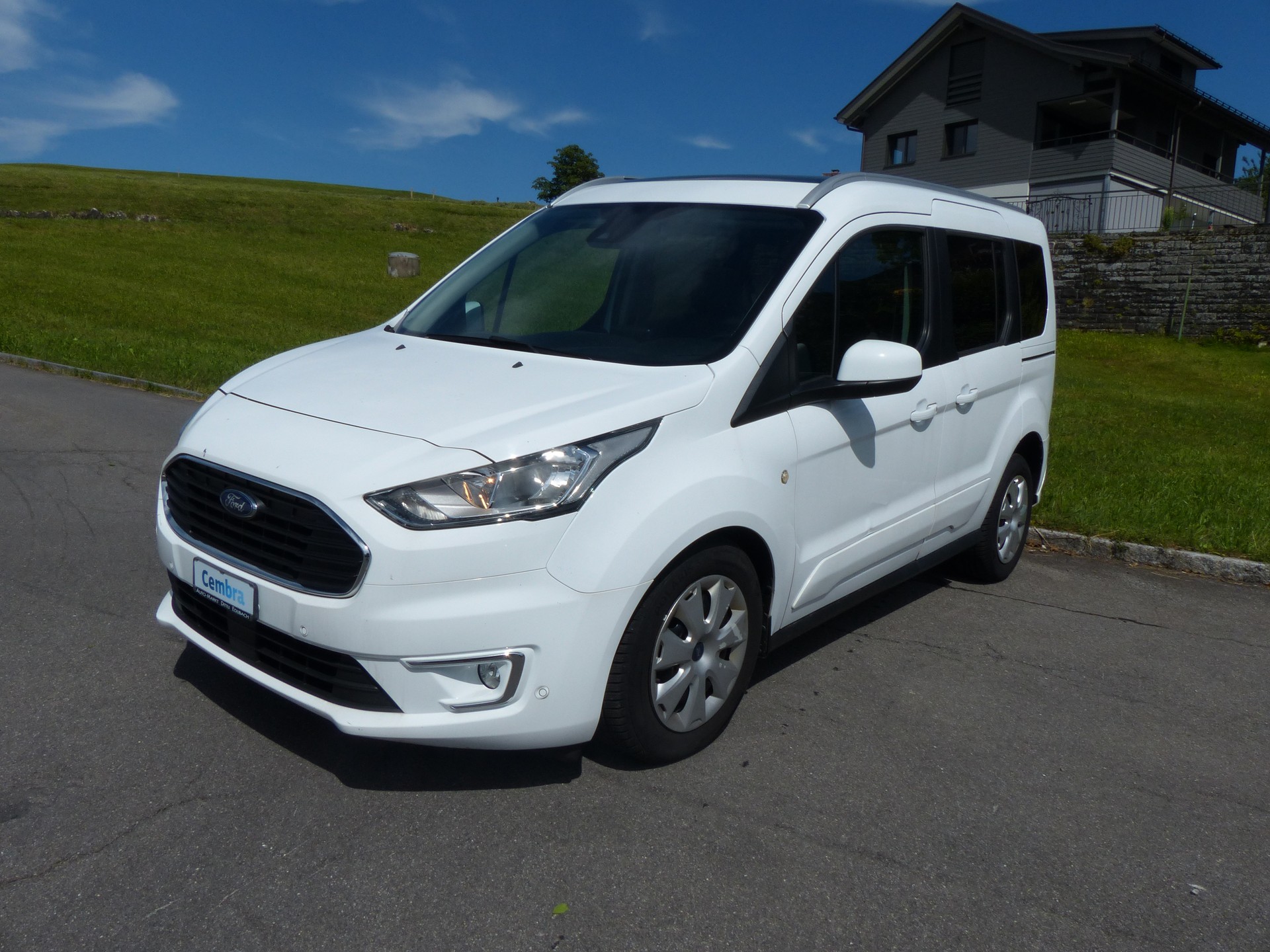 FORD Tourneo Connect 1.5 EcoBlue Trend Automat-image-3