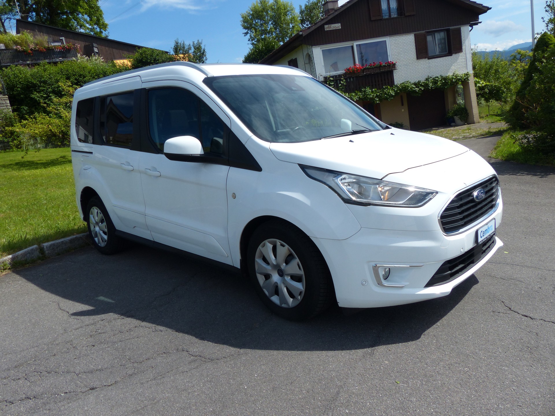 FORD Tourneo Connect 1.5 EcoBlue Trend Automat-image-5