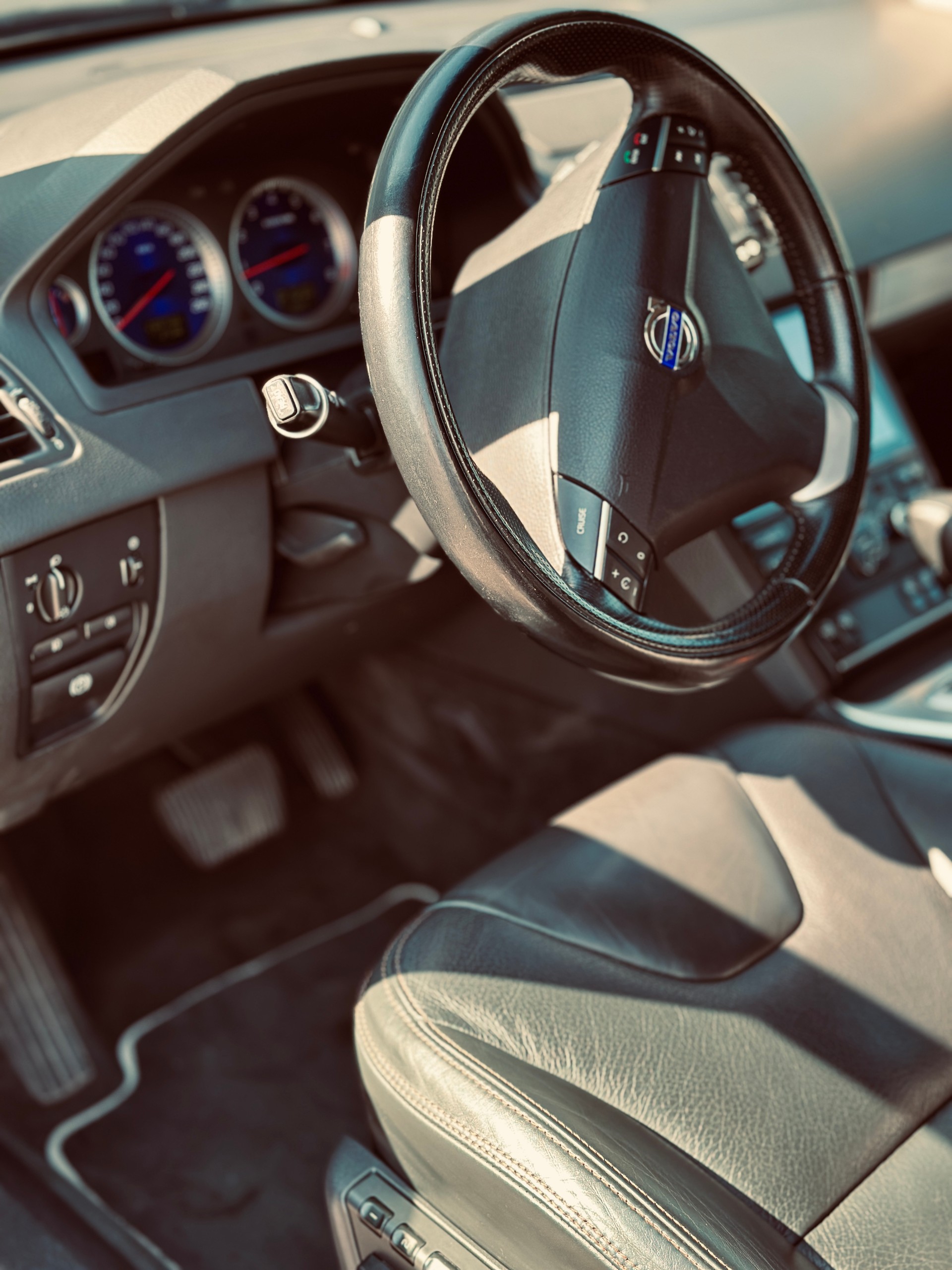 VOLVO XC90 V8 AWD Sport Geartronic - Facelift Polestar-image-15