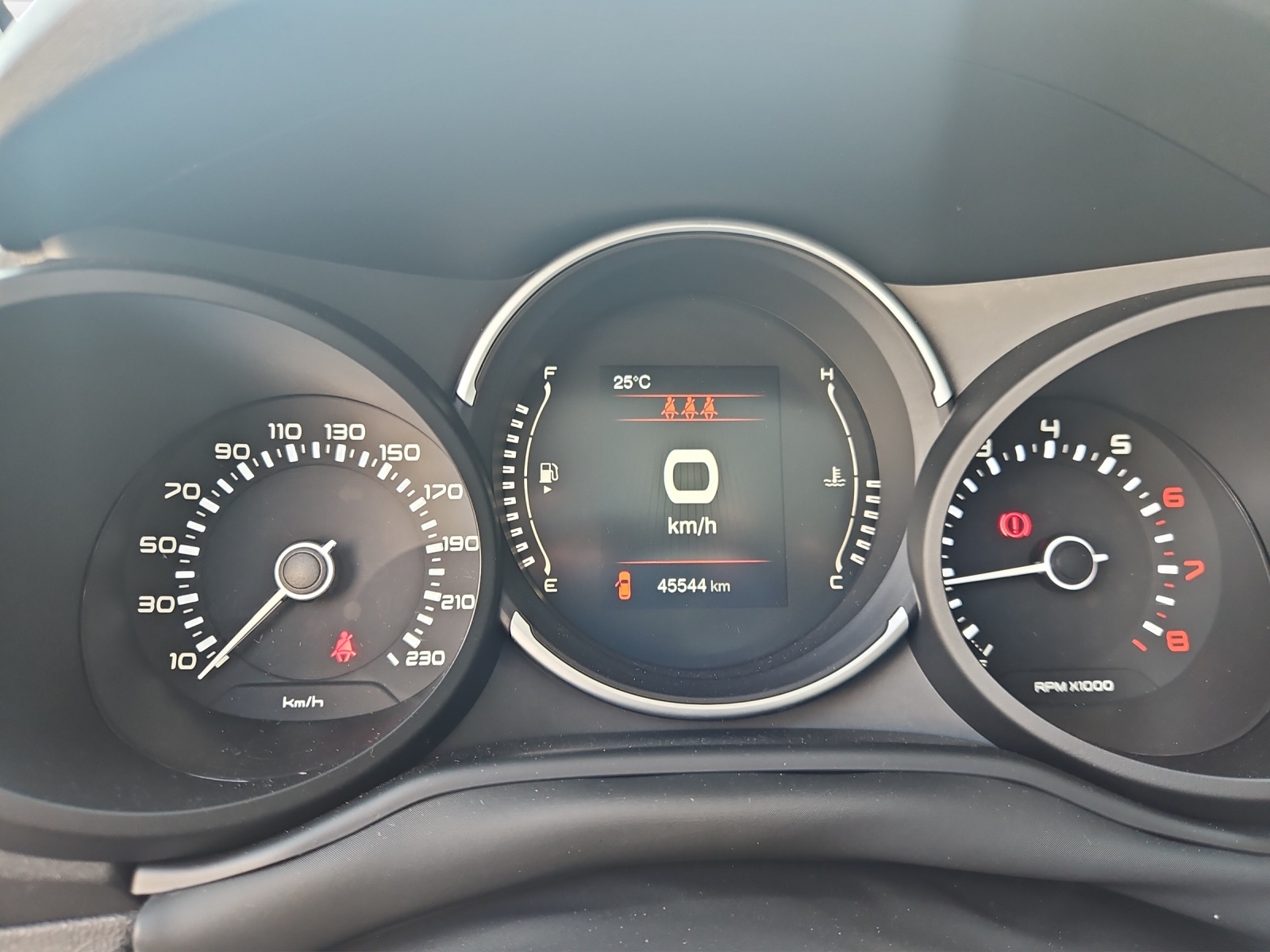 FIAT 500L Wagon 1.4 Cross-image-12