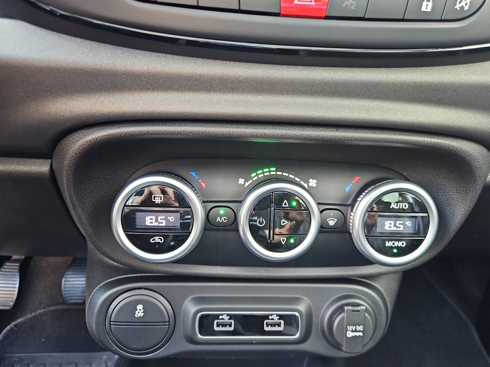 FIAT 500L Wagon 1.4 Cross-image-14