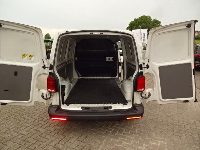 VW T6.1 2.0 TDI Entry-image-11