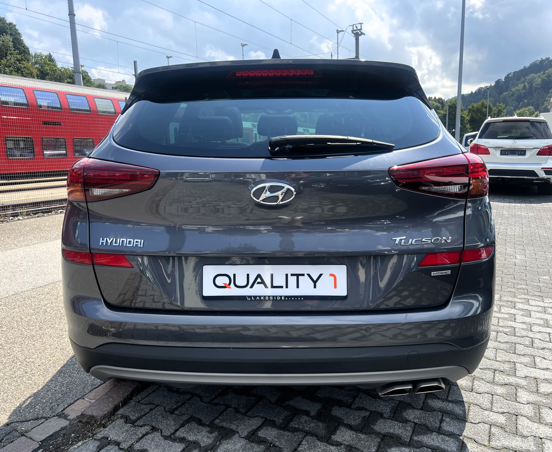 HYUNDAI Tucson 2.0 CRDI Vertex Mild Hybrid 4WD Automatic-image-3
