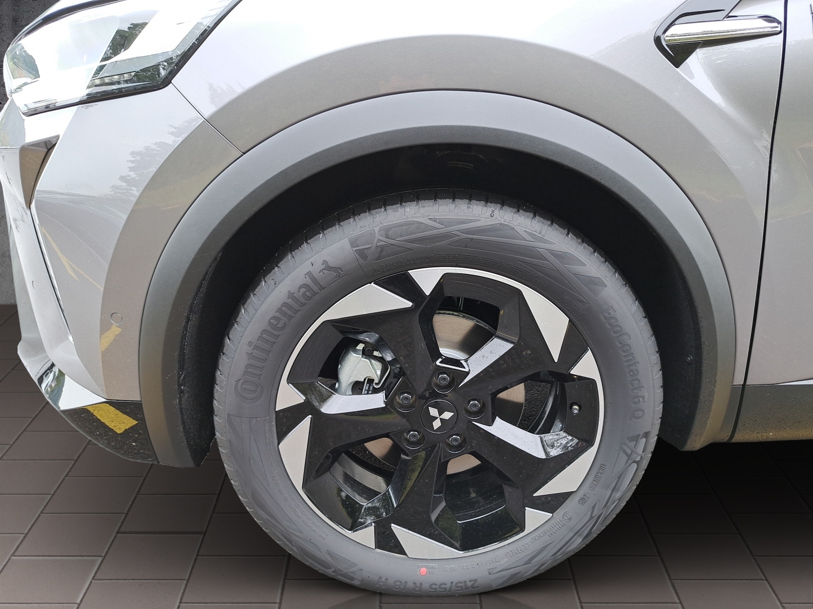MITSUBISHI ASX 1.8 HEV Instyle-image-8