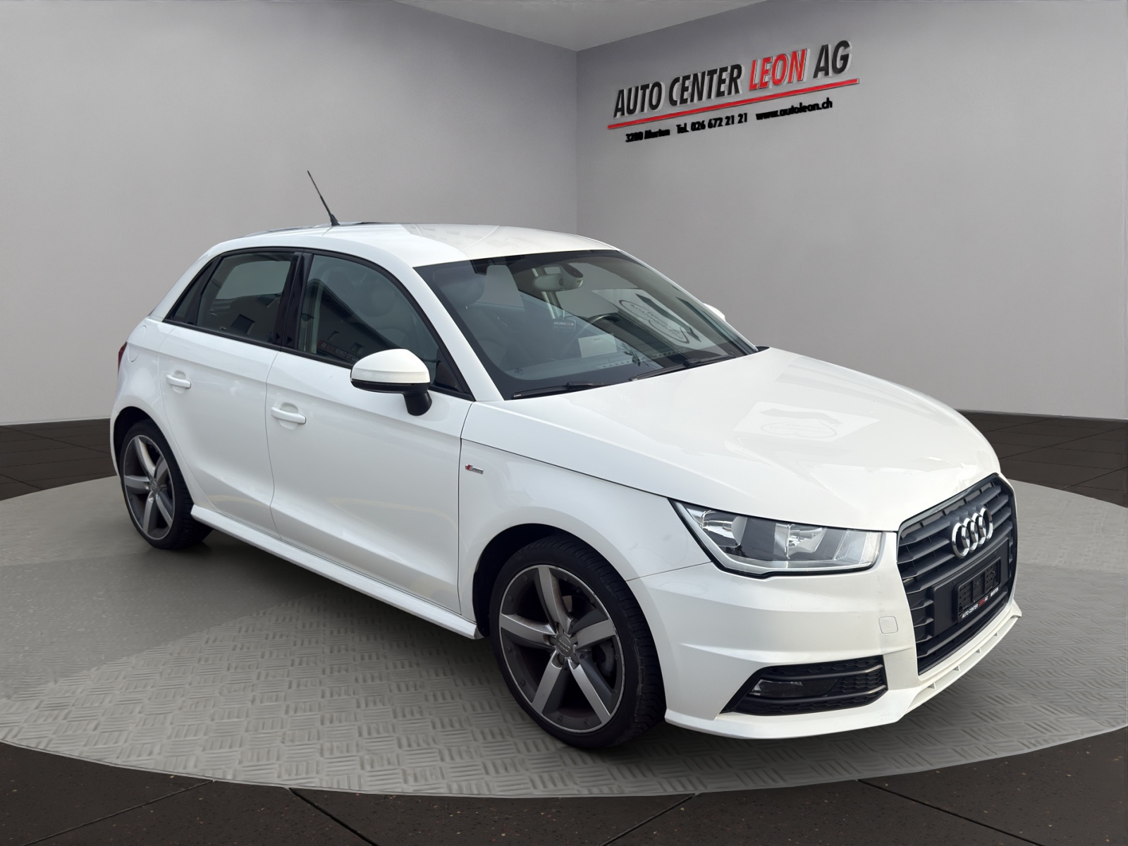 AUDI A1 Sportback 1.4 TDI S-LINE-image-7