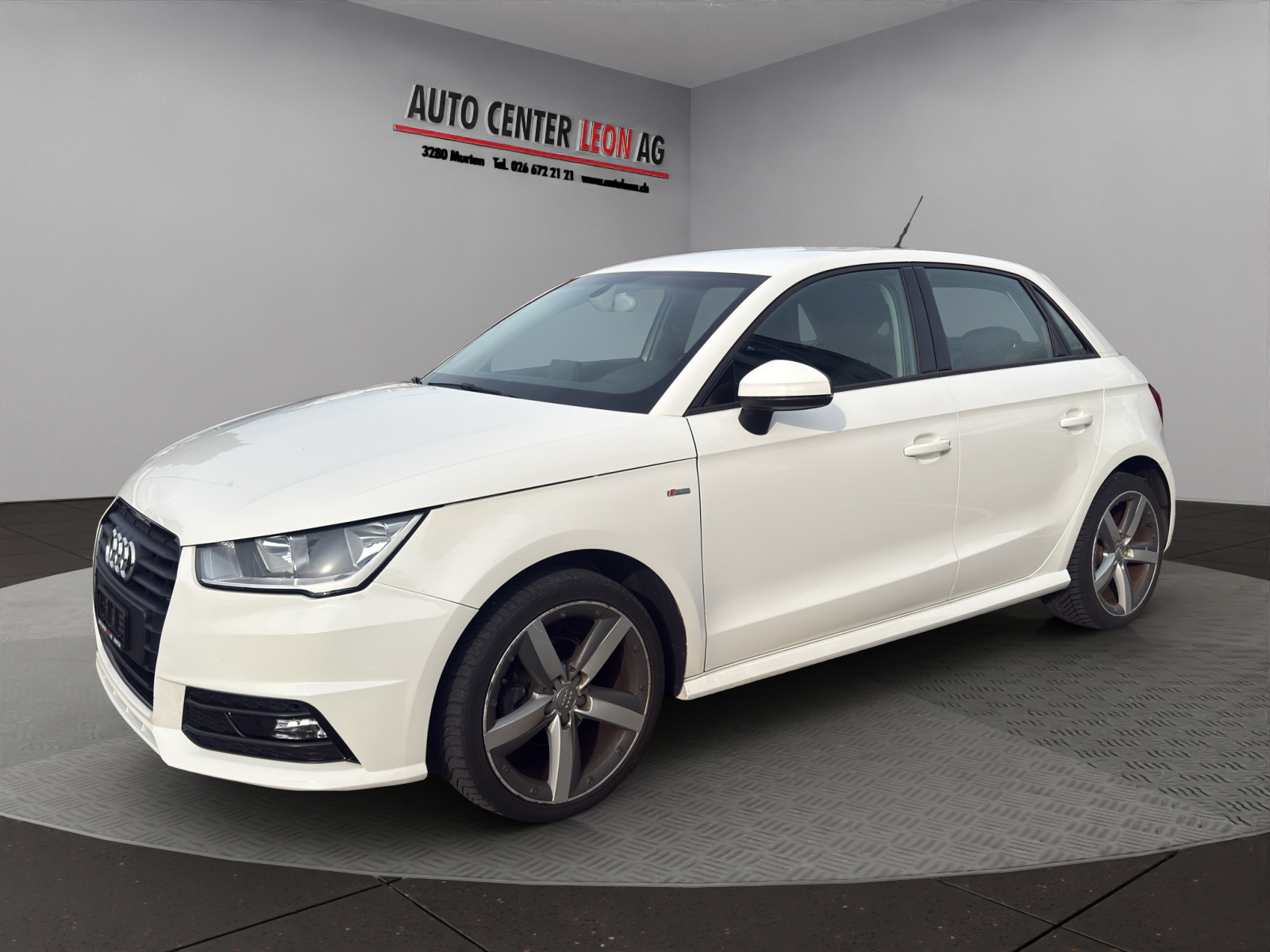 AUDI A1 Sportback 1.4 TDI S-LINE-image-1