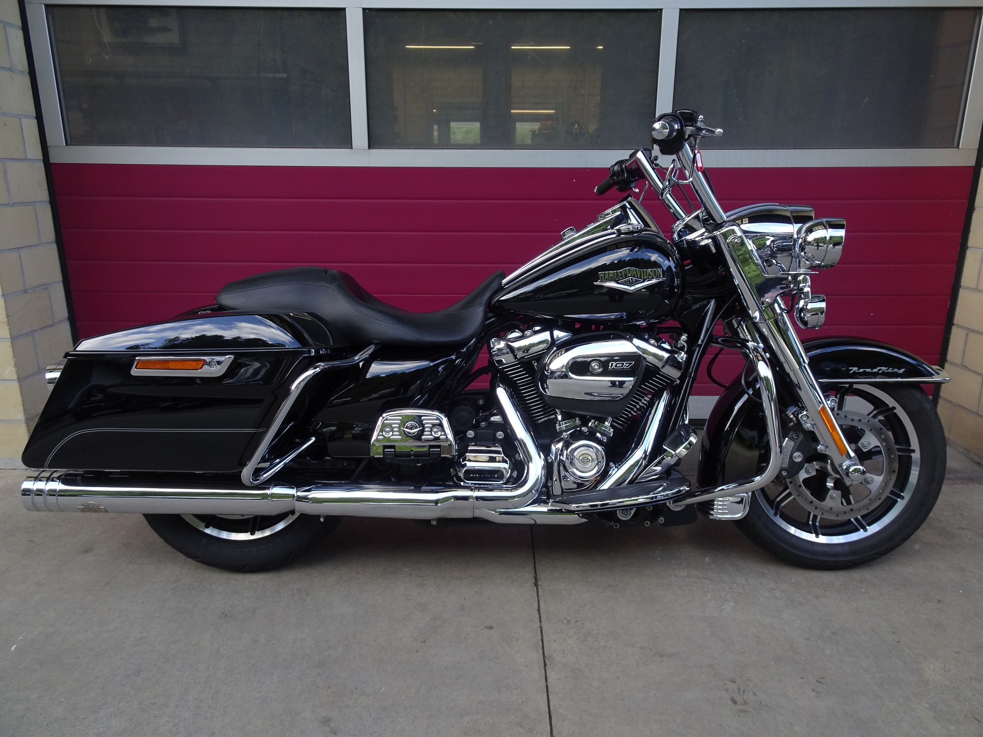 HARLEY-DAVIDSON FLHR Road King 107 ABS