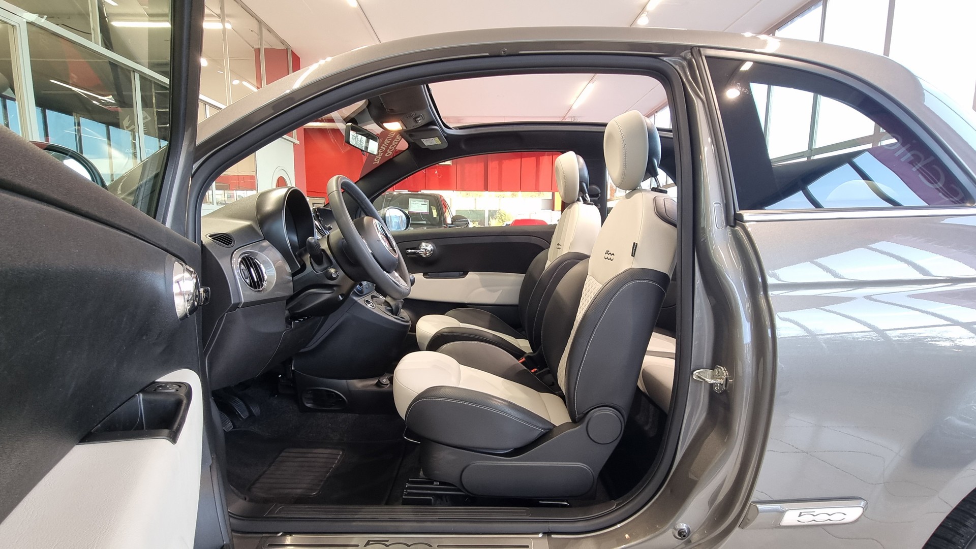 FIAT 500 C 1.0 Hybrid Dolcevita-image-19