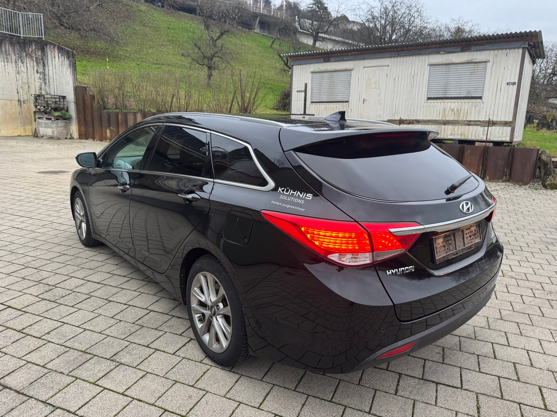 HYUNDAI i40 Wagon 1.7 CRDI Vertex Automatic-image-4
