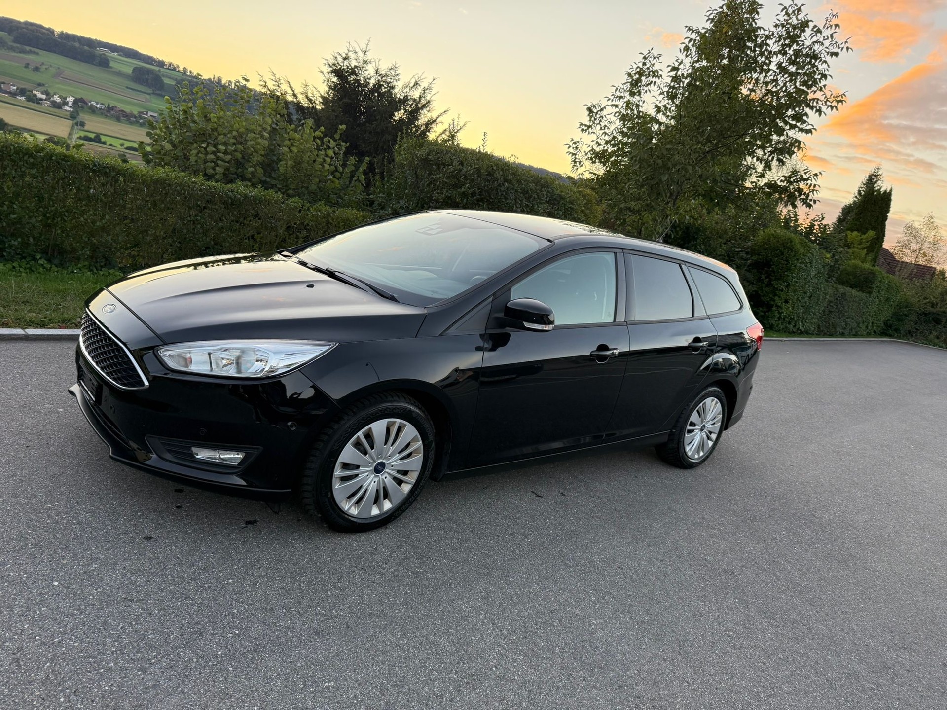 FORD Focus 1.5 TDCi Titanium-image-0