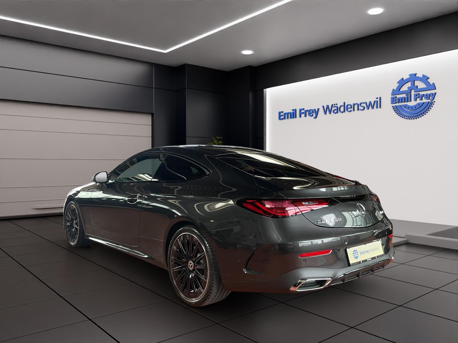 MERCEDES-BENZ CLE 200 4MATIC Coupé AMG Line-image-2
