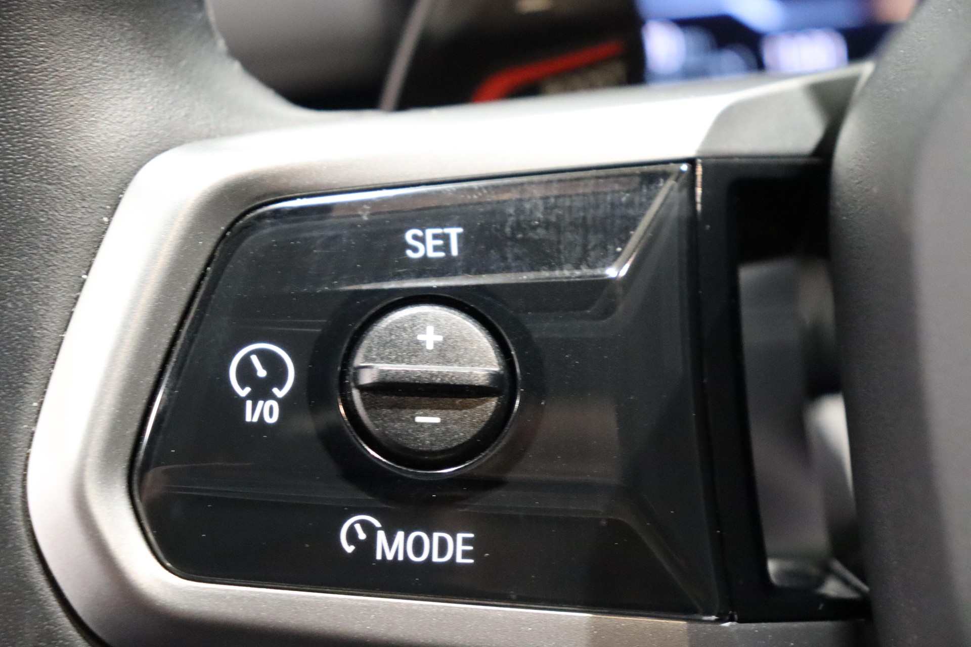 BMW 520d xDrive Touring-image-15
