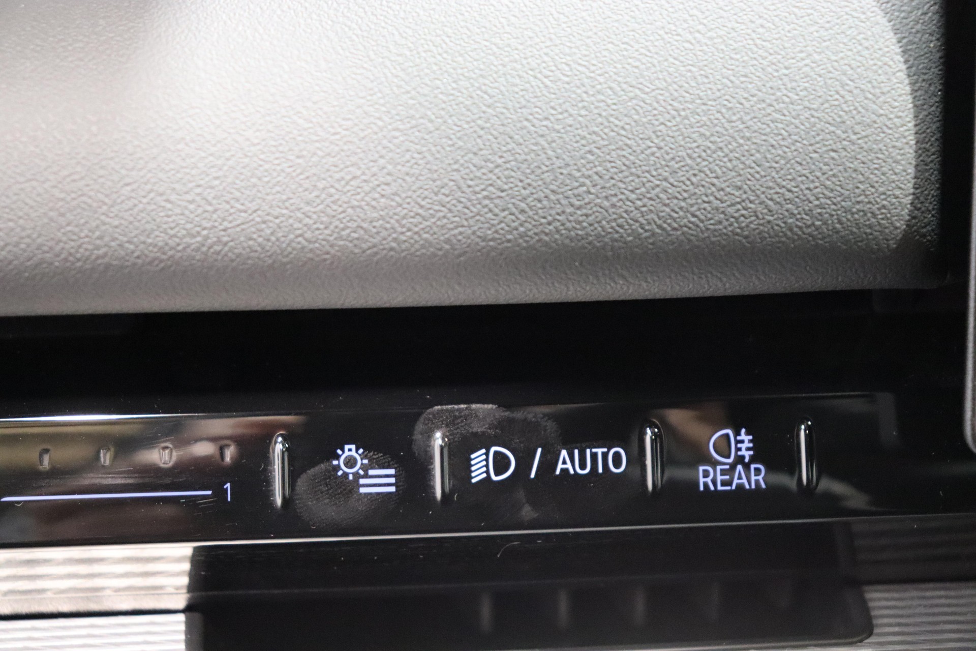 BMW 520d xDrive Touring-image-17
