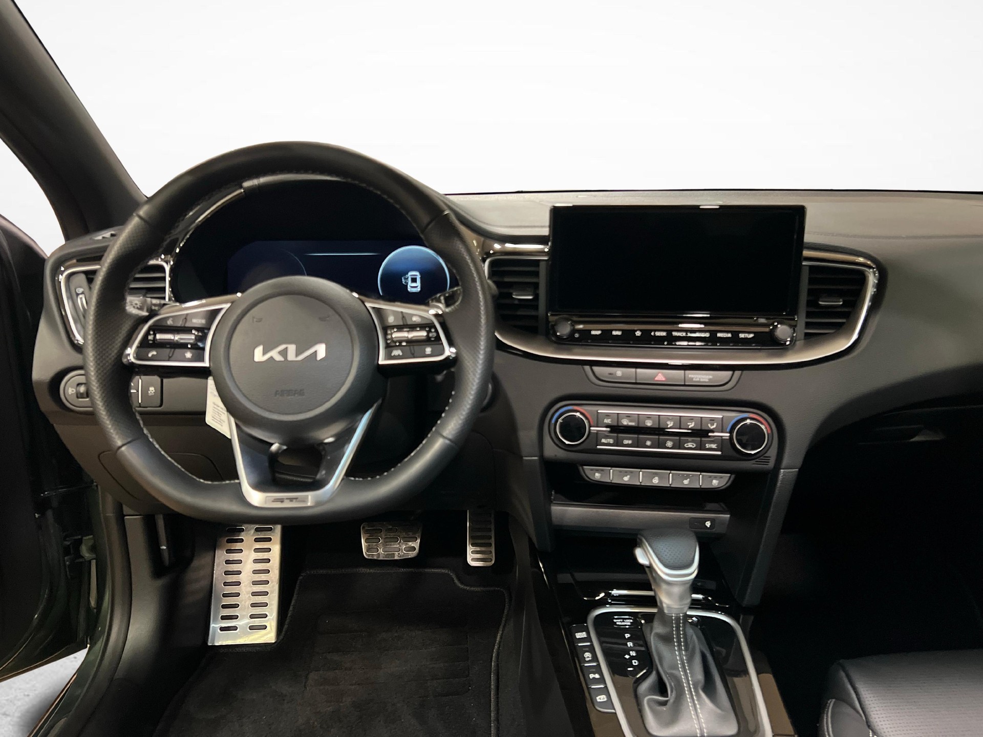 KIA Ceed 1.5 T-GDi MHEV GT-Line-image-8