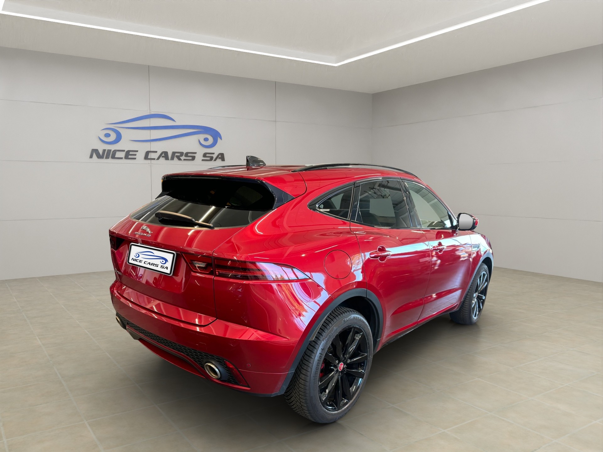 JAGUAR E-Pace 2.0 P250 R-Dynamic S AWD Automatik-image-4
