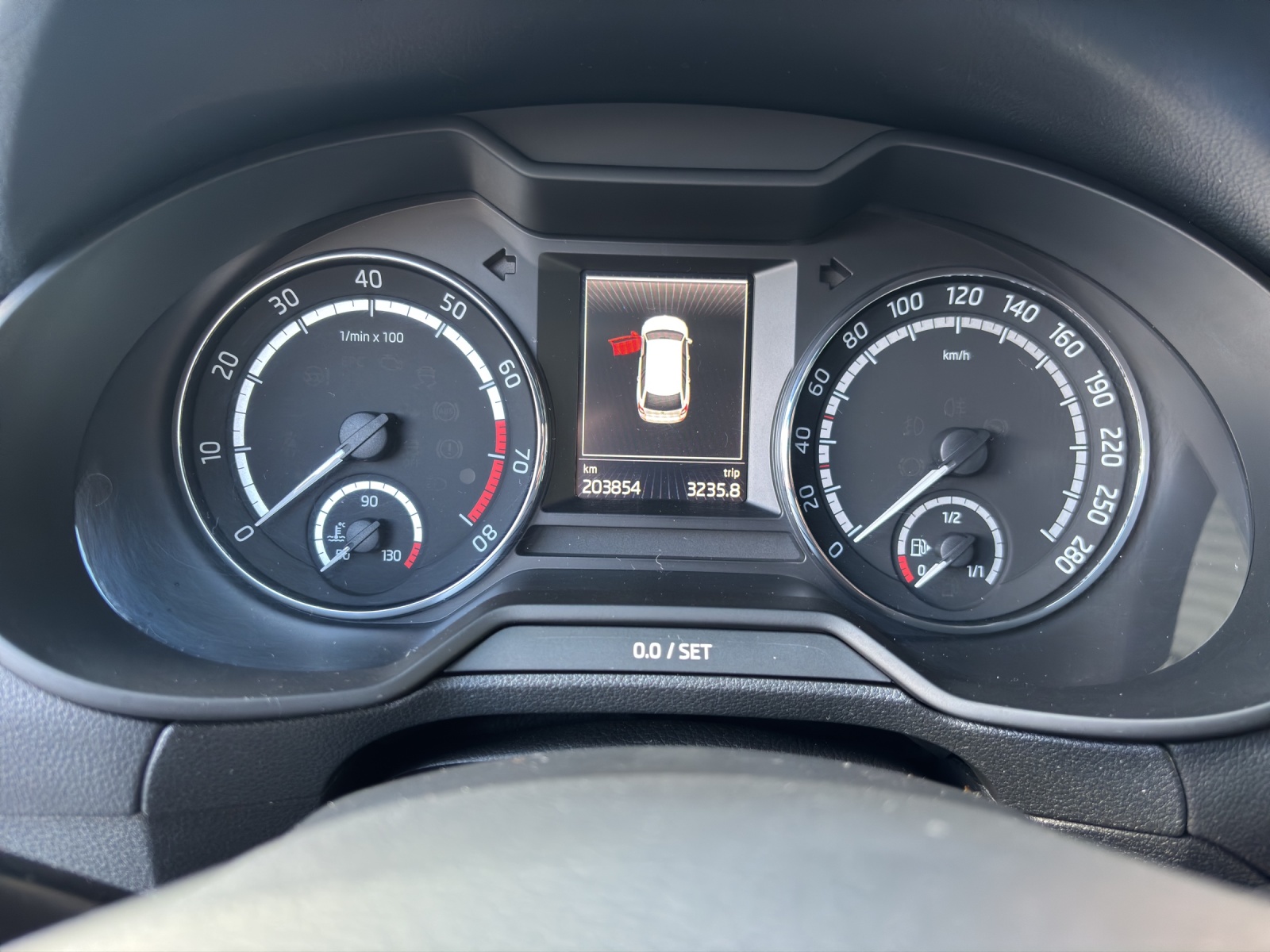 SKODA Octavia Combi 2.0 TSI RS DSG-image-5
