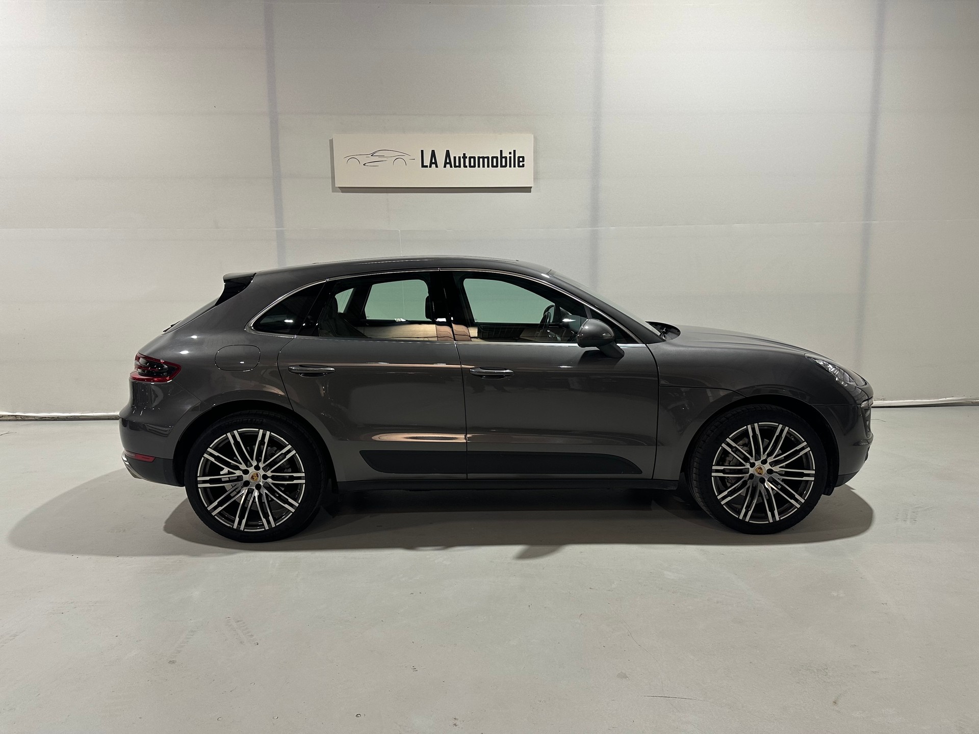PORSCHE Macan S PDK-image-6