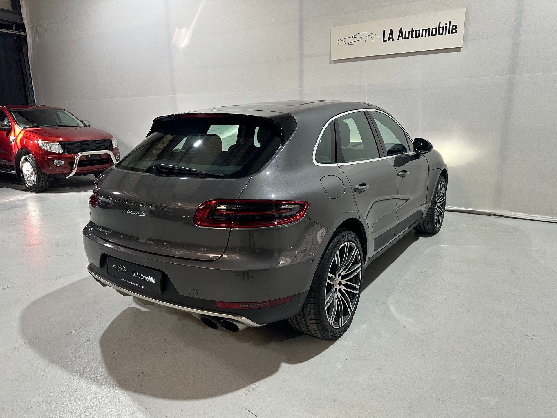 PORSCHE Macan S PDK-image-9