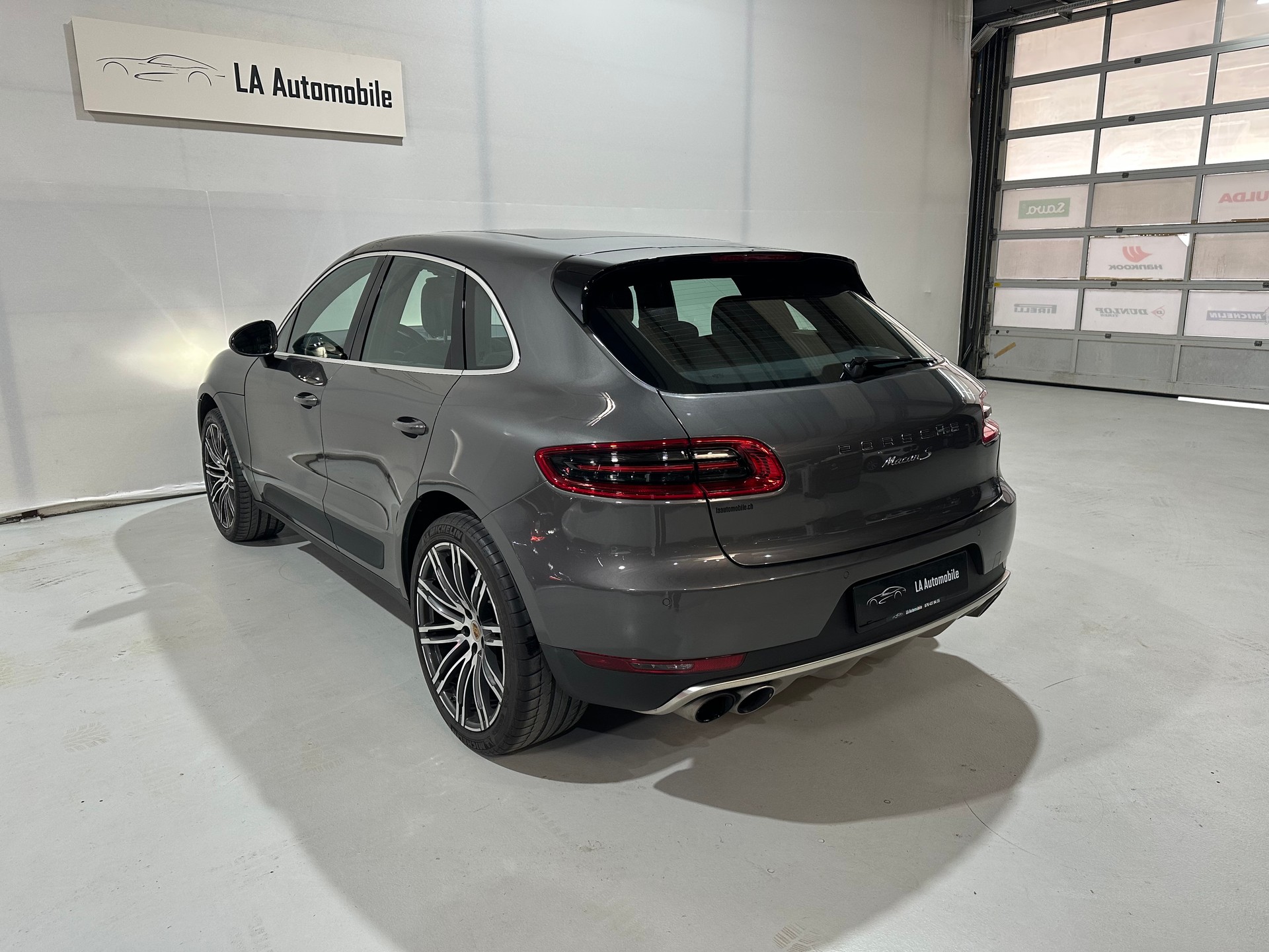 PORSCHE Macan S PDK-image-10