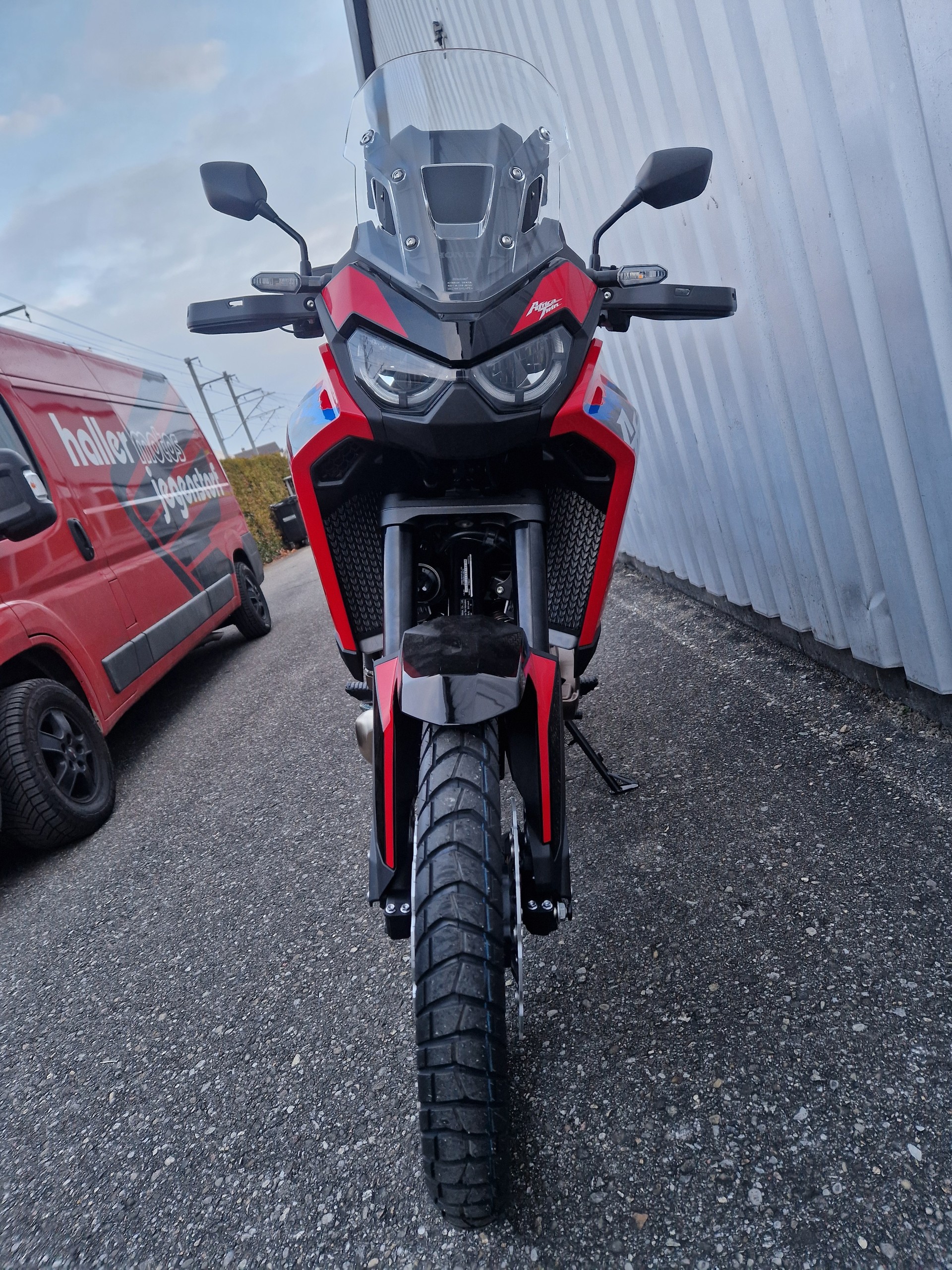 HONDA CRF 1100 ELEKTRONISCHES FAHRWERK-showroom-element-2