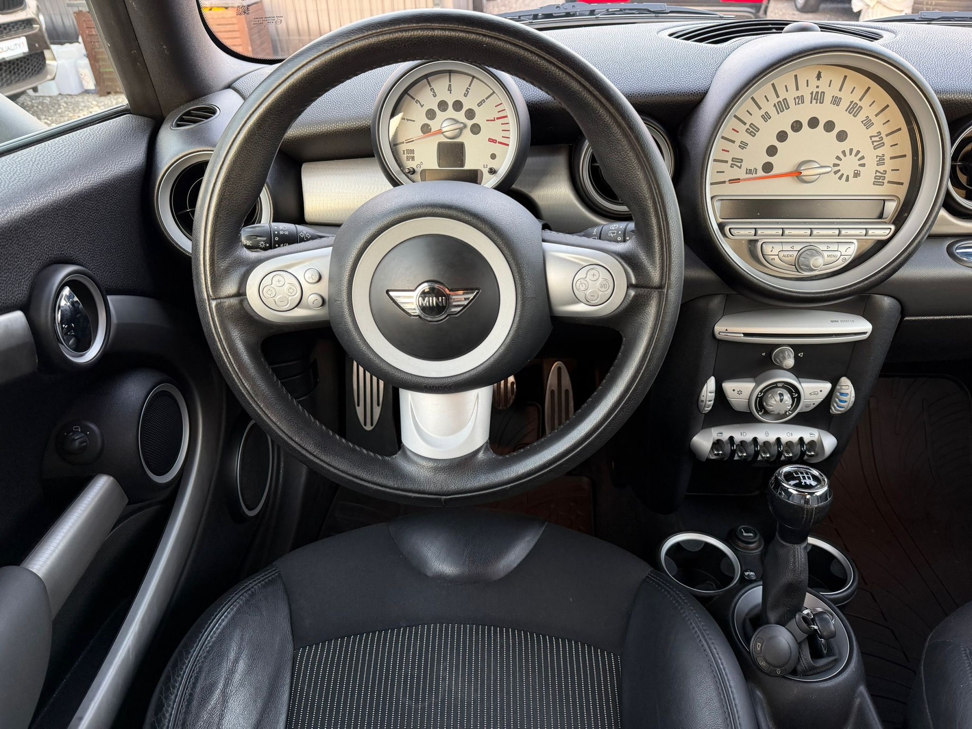 MINI Cooper S-image-10