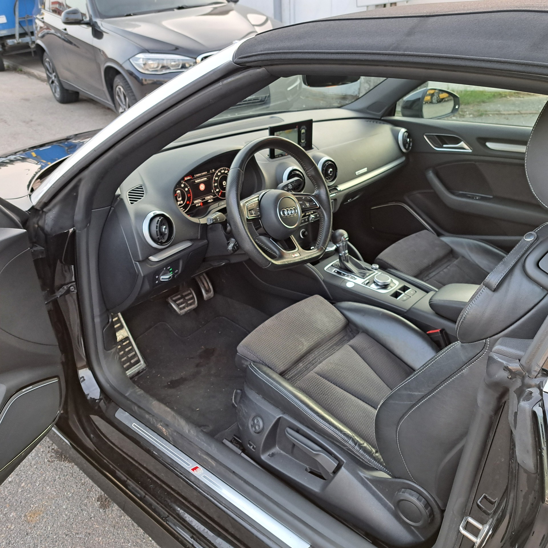 AUDI A3 Cabriolet 1.4 TFSI Sport S-tronic-image-6