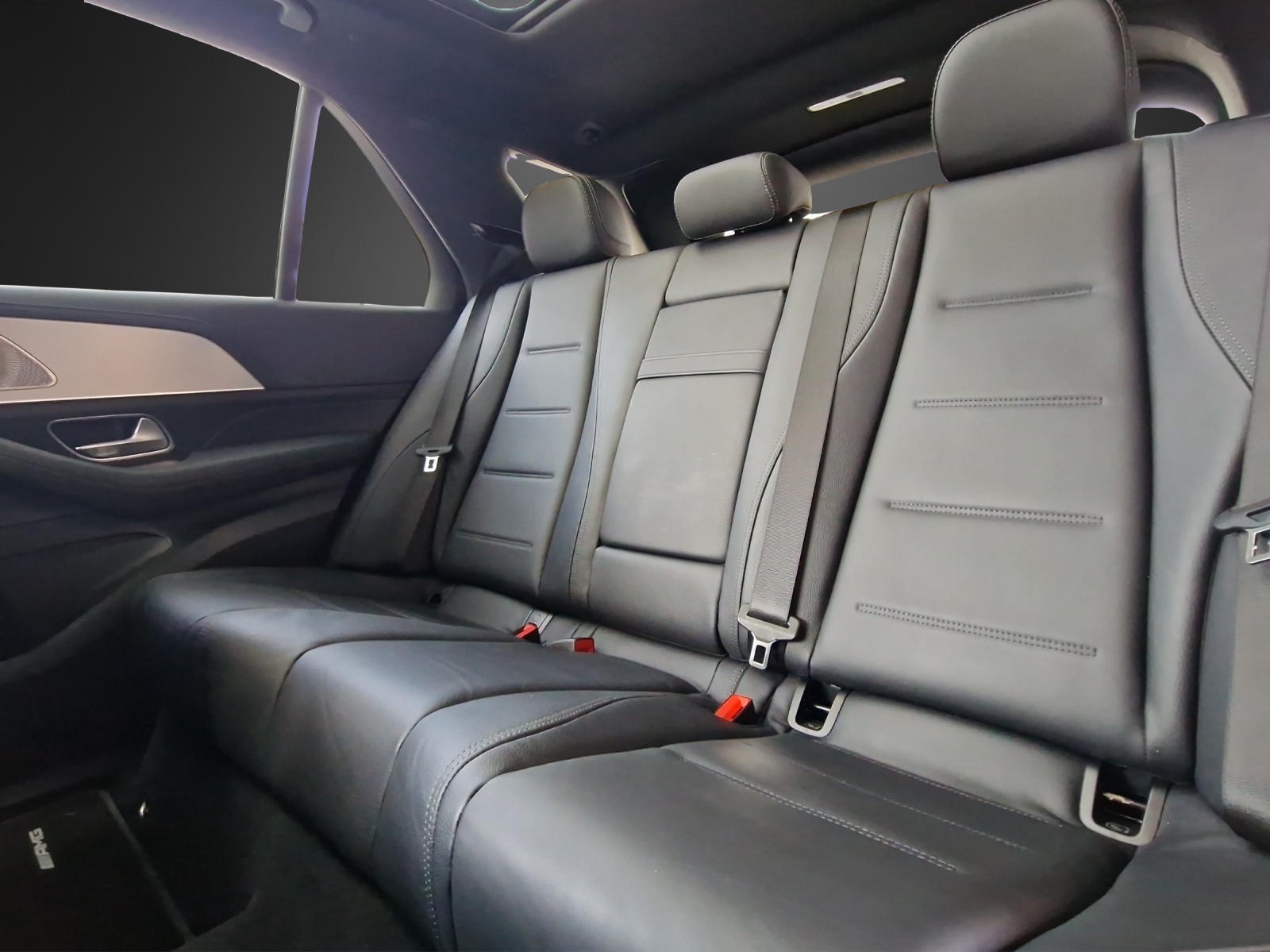 MERCEDES-BENZ GLE 350 de EQ Star 4Matic-image-14