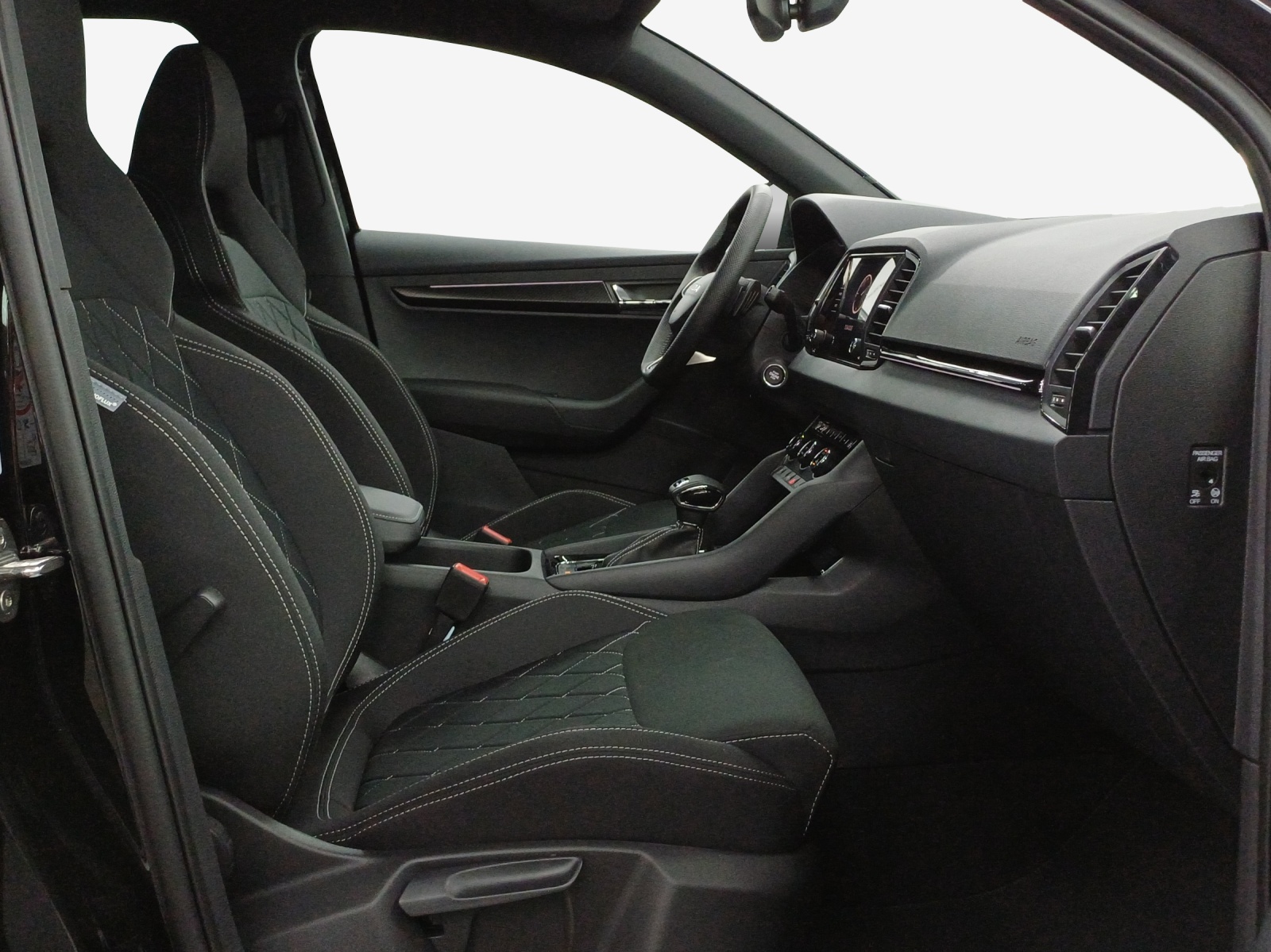 SKODA Karoq 2.0 TSI SportLine 4x4 DSG-image-14