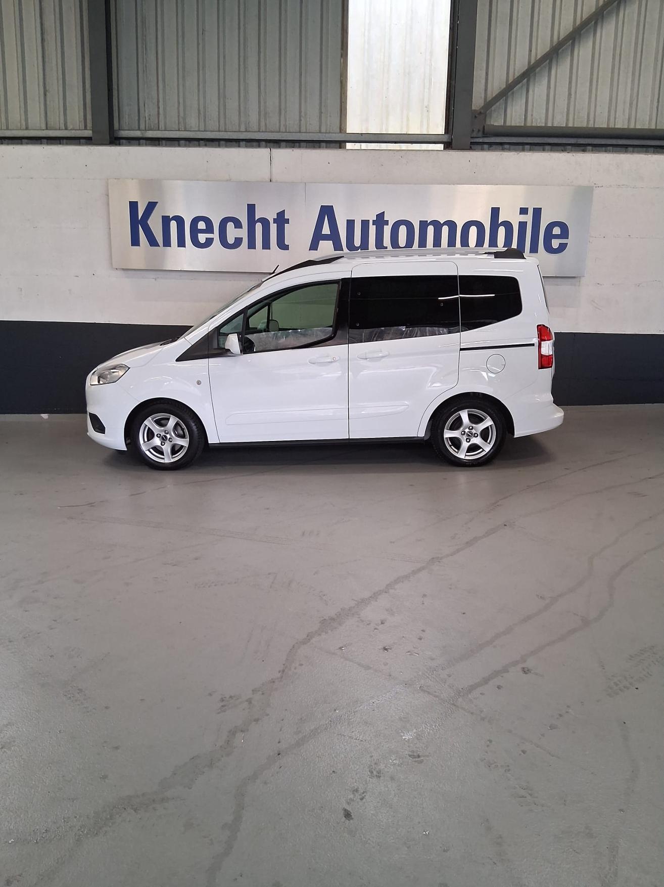 FORD TOURNEO COURIERier 1.0 EcoB 100 Titanium