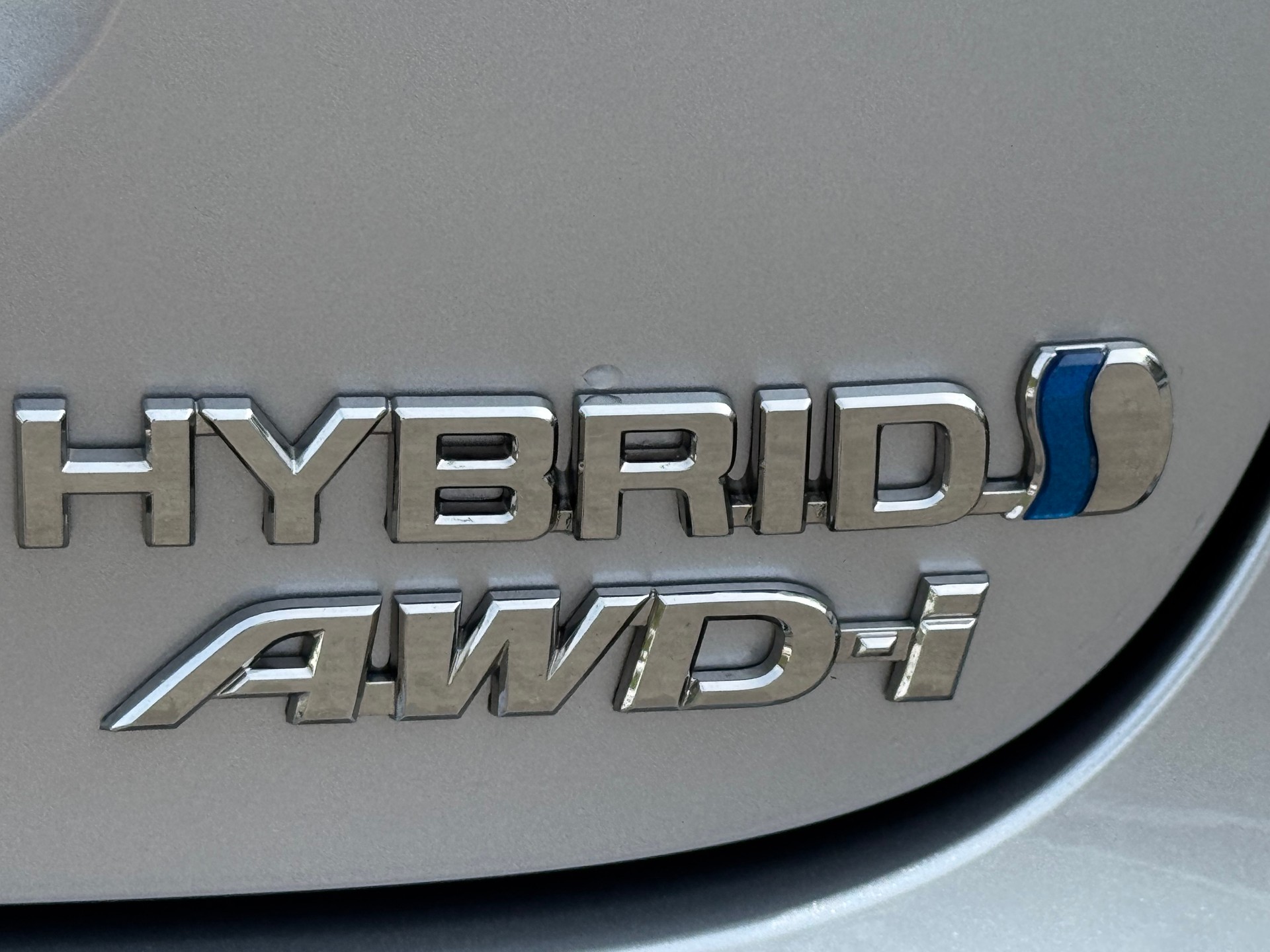 TOYOTA Yaris Cross 1.5 Trend e-CVT AWDi-image-6