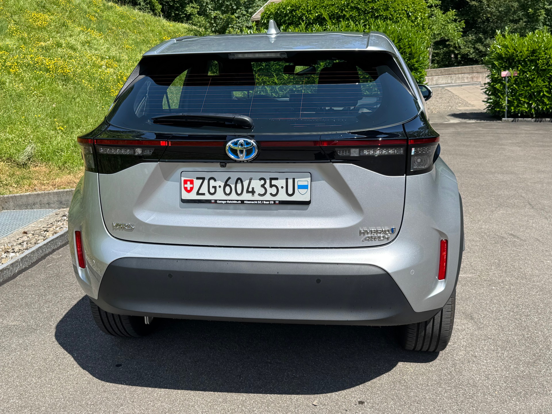 TOYOTA Yaris Cross 1.5 Trend e-CVT AWDi-image-4